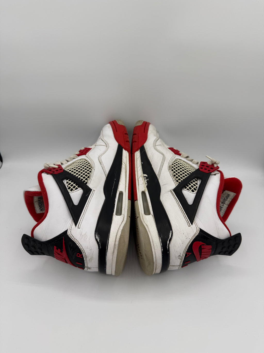 Jordan 4 Fire Red - 42,5Eu (USED)