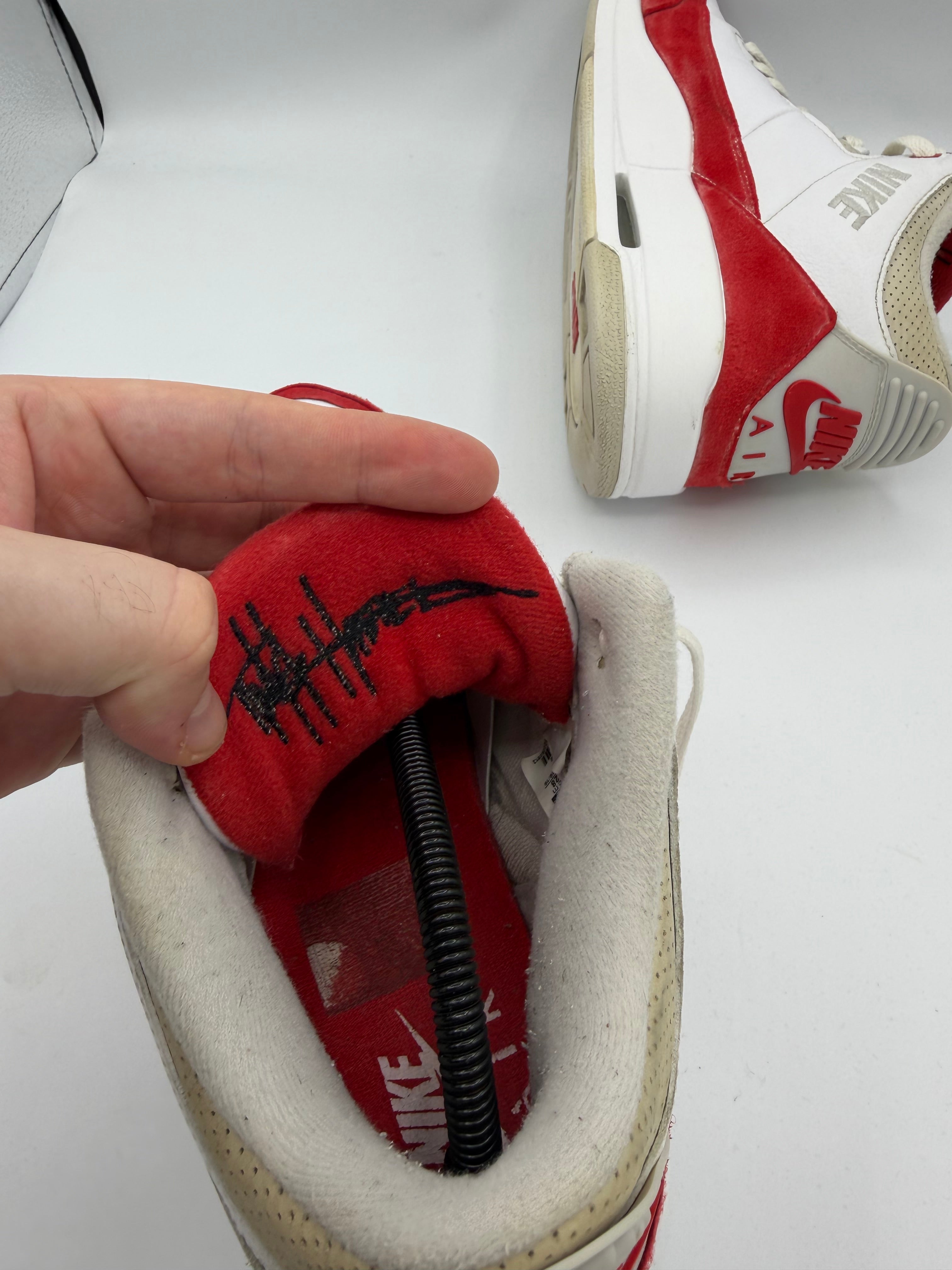 Jordan 3 Retro Tinker University Red - 44Eu (USED)