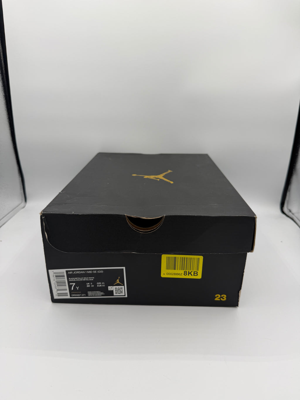 Jordan 1 Mid Metallic Gold - 40Eu (USED)