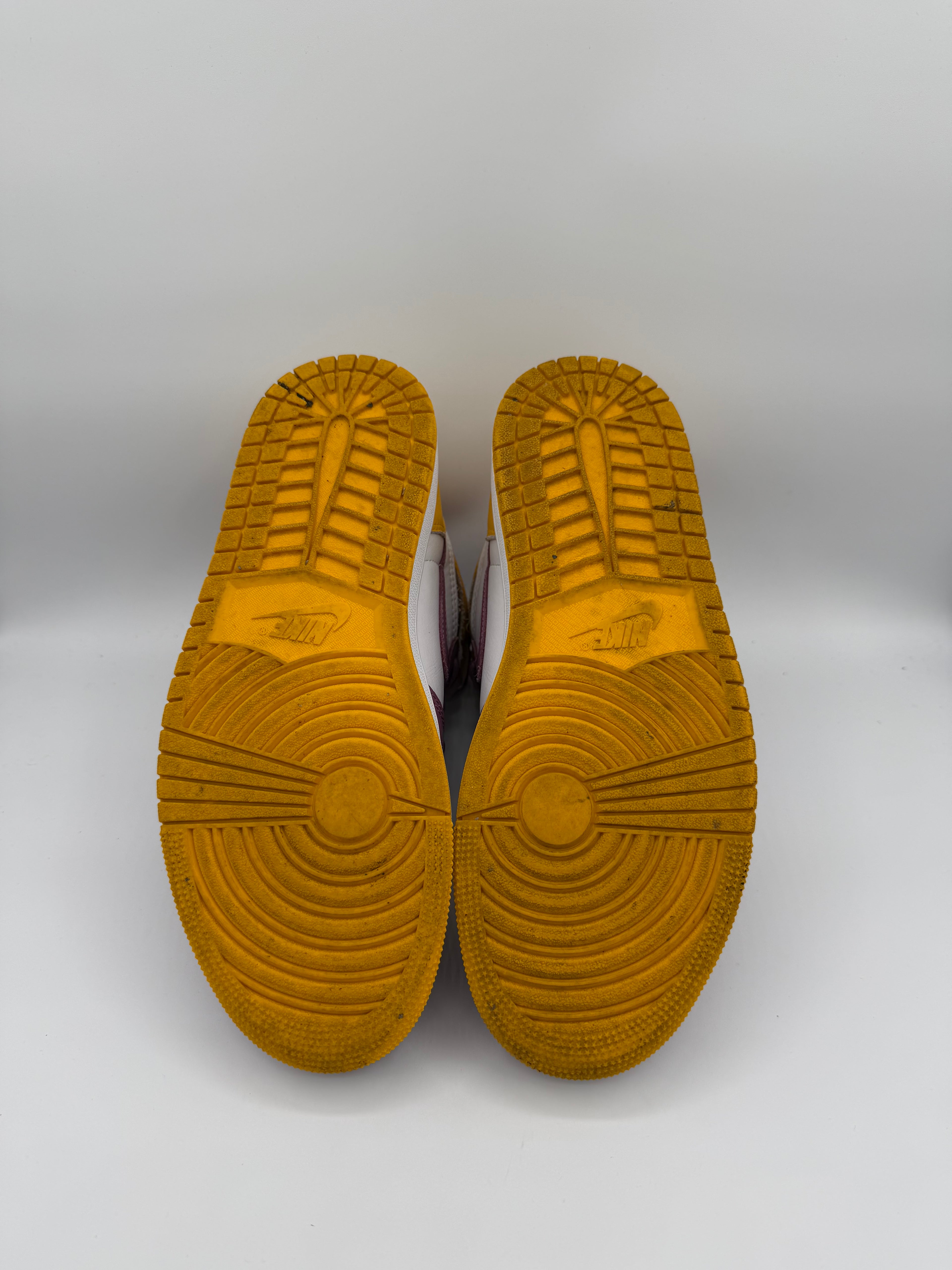 Jordan 1 High Brotherood - 41Eu (USED)