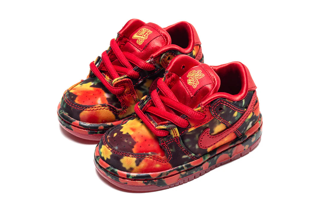 Nike SB Dunk Low The Wizard of Oz Poppy Field (TD)