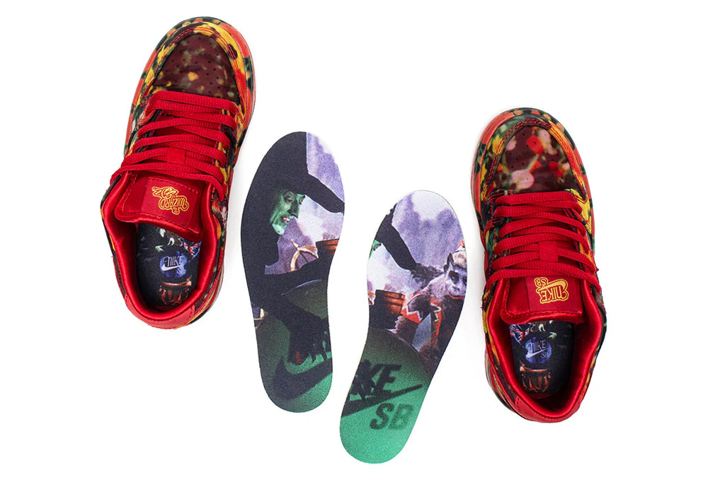 Nike SB Dunk Low The Wizard of Oz Poppy Field (PS)