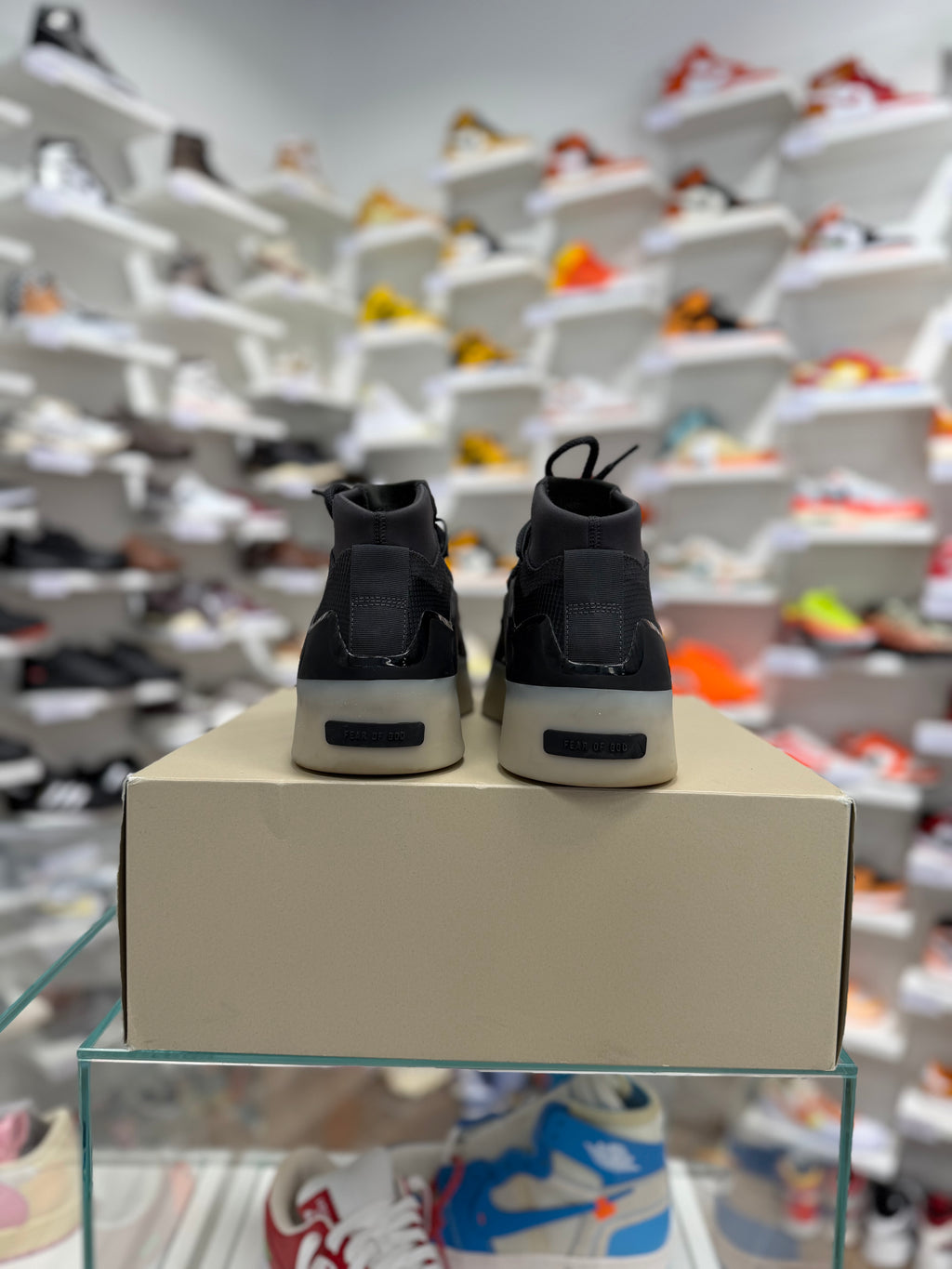 adidas Fear of God Athletics I Basketball Carbon - 46Eu (USED)
