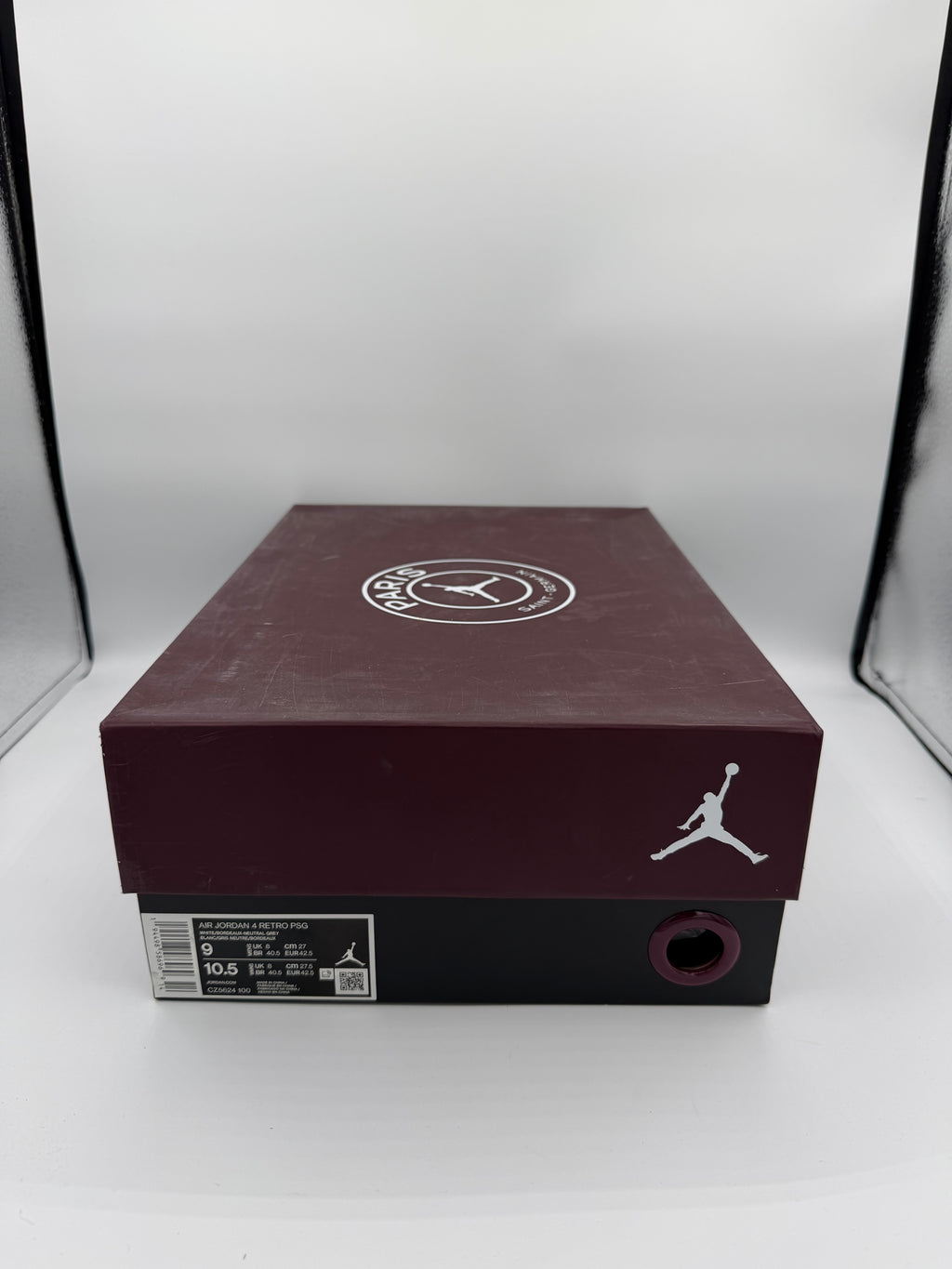 Jordan 4 PSG - 42,5Eu (USED)