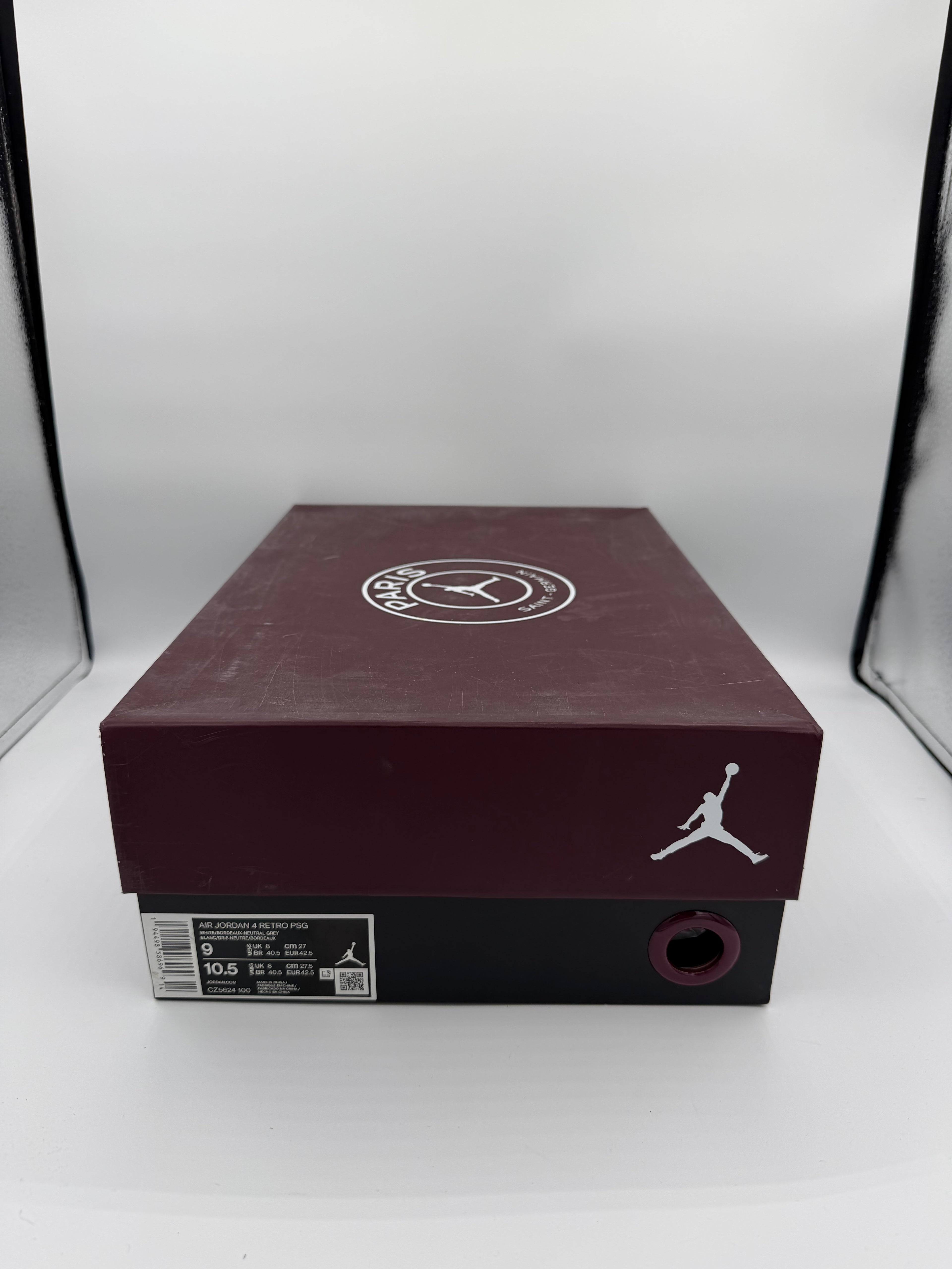 Jordan 4 PSG - 42,5Eu (USED)