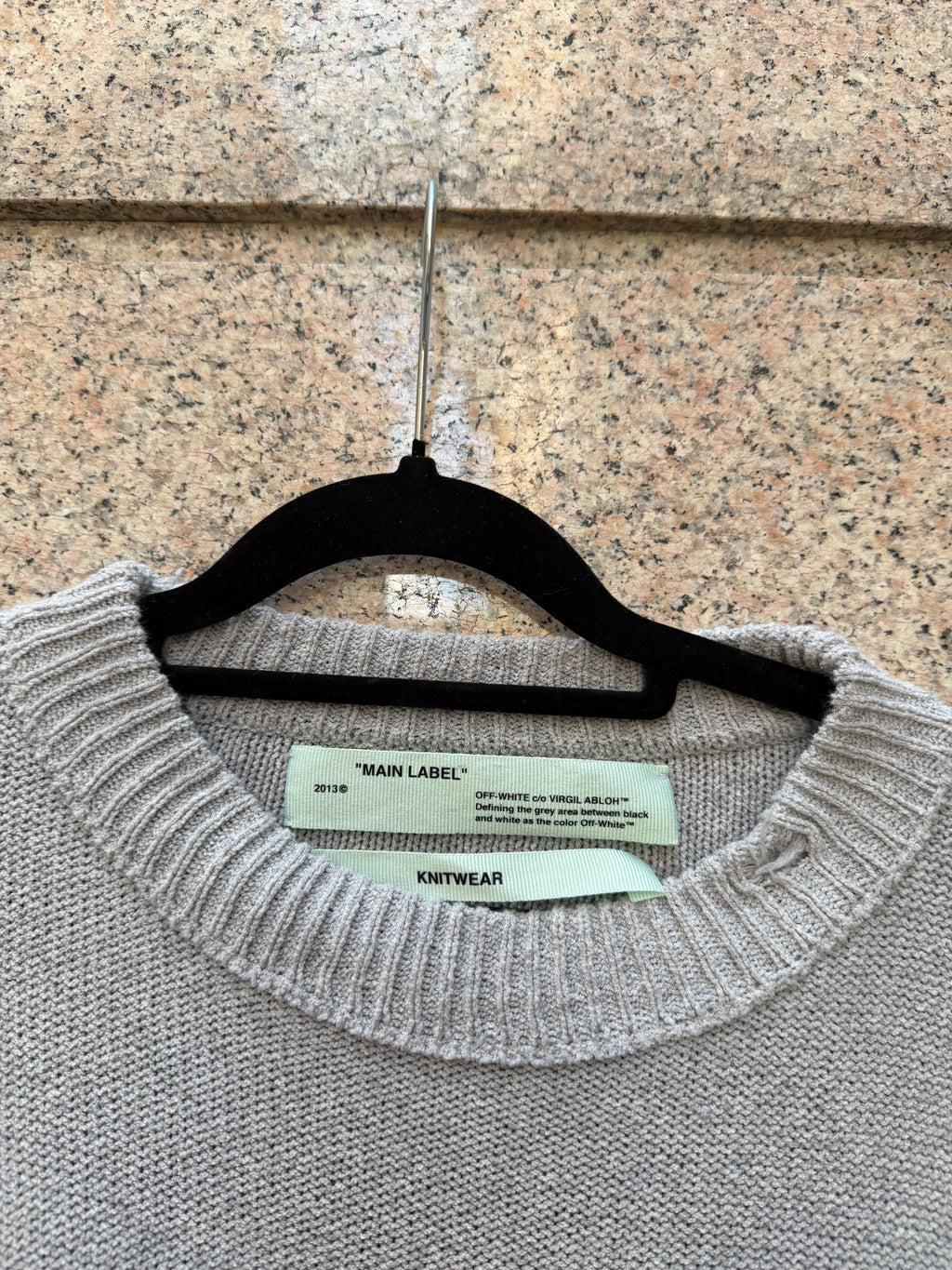 Off-White Distressed Logo Intarsia Sweater Grey - M (USED)