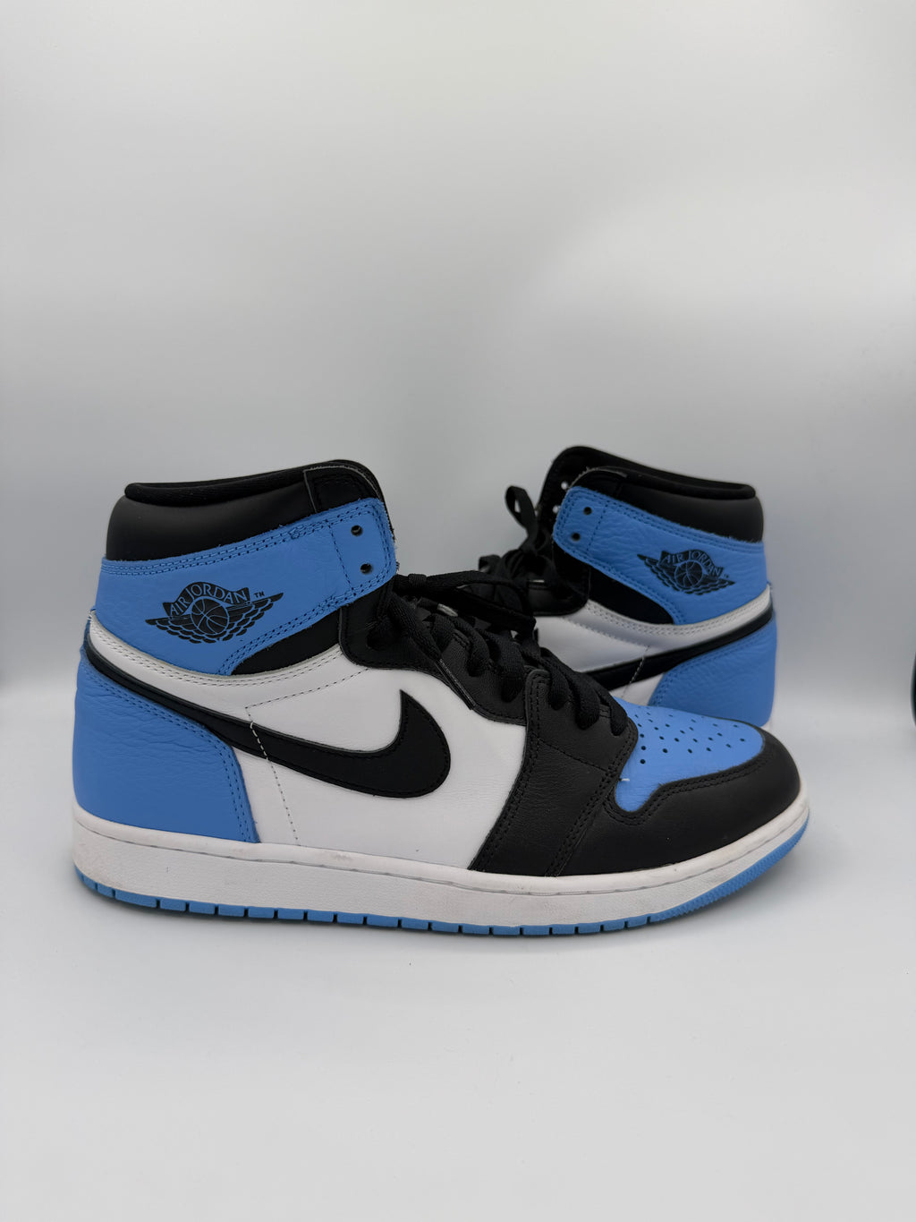 Jordan 1 Retro High Unc Toe - 45Eu (USED)