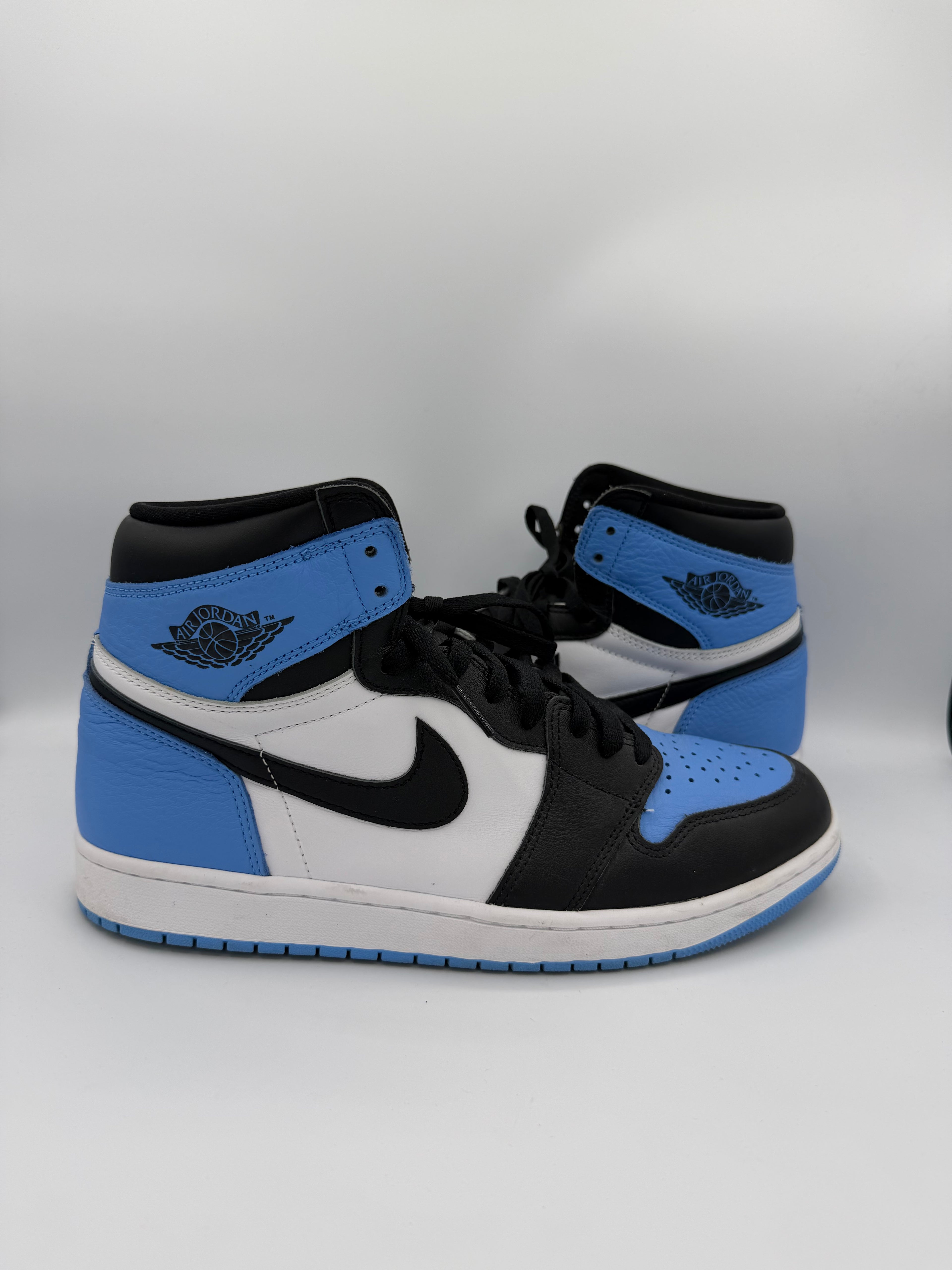 Jordan 1 Retro High Unc Toe - 45Eu (USED)