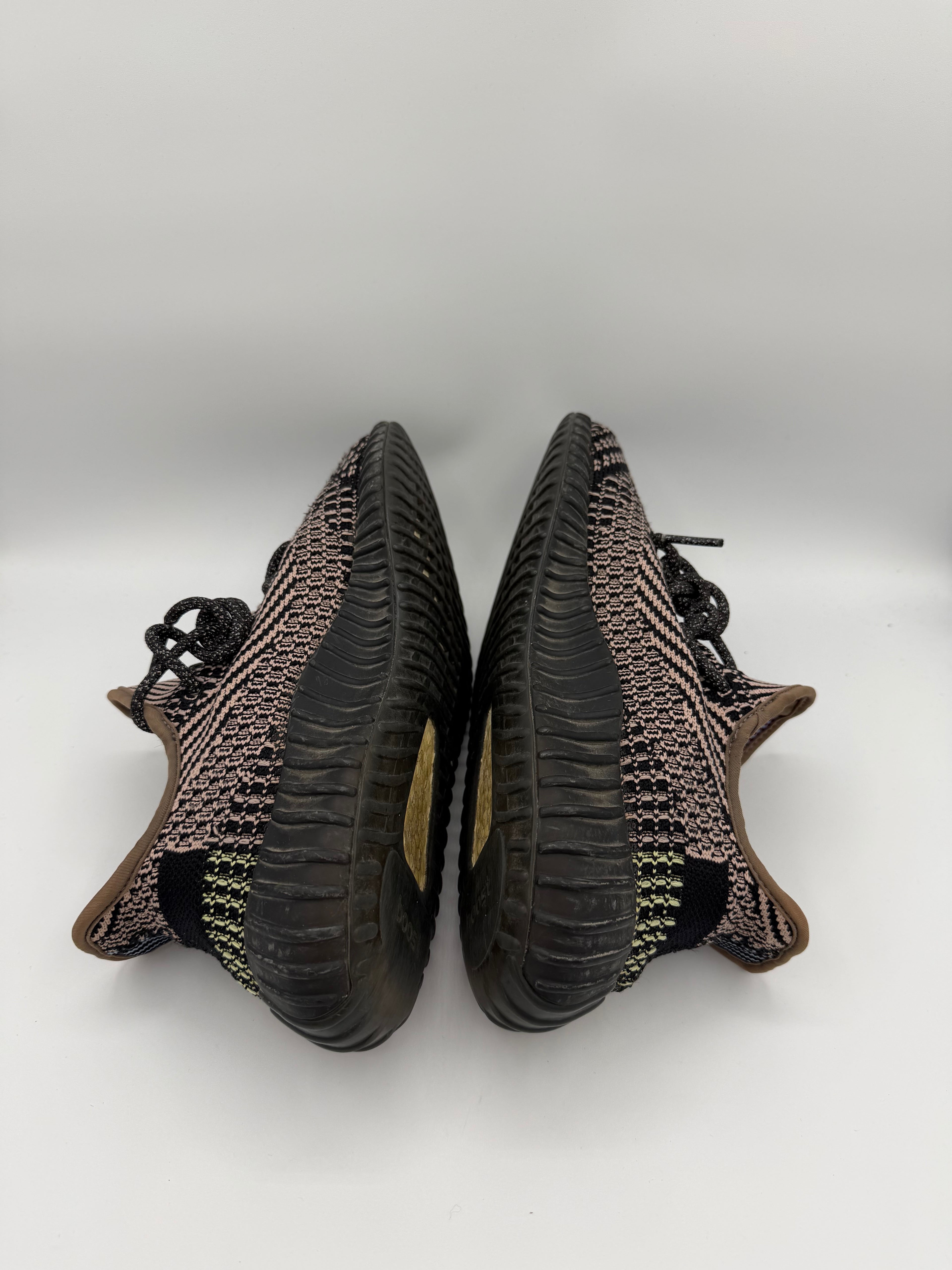 Yeezy Boost 350 V2 Yecheil - 41Eu (USED)