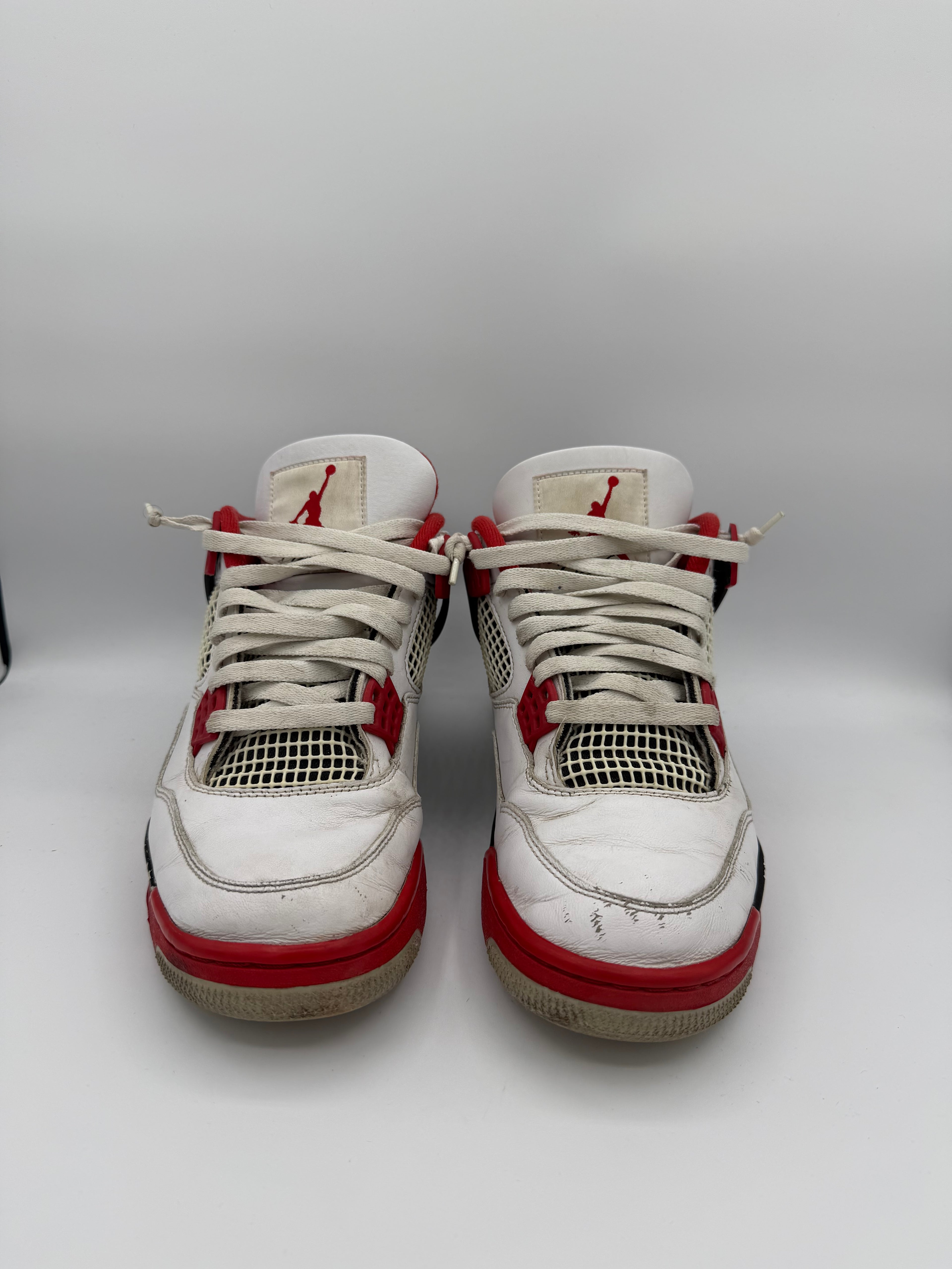 Jordan 4 Fire Red - 42,5Eu (USED)