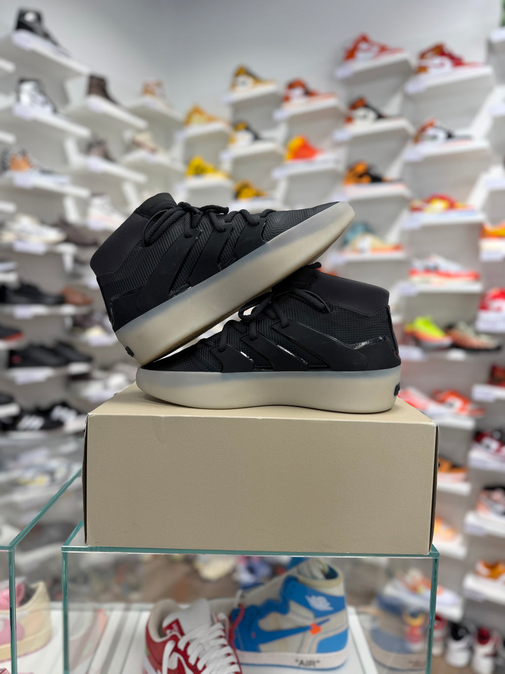 adidas Fear of God Athletics I Basketball Carbon - 46Eu (USED)