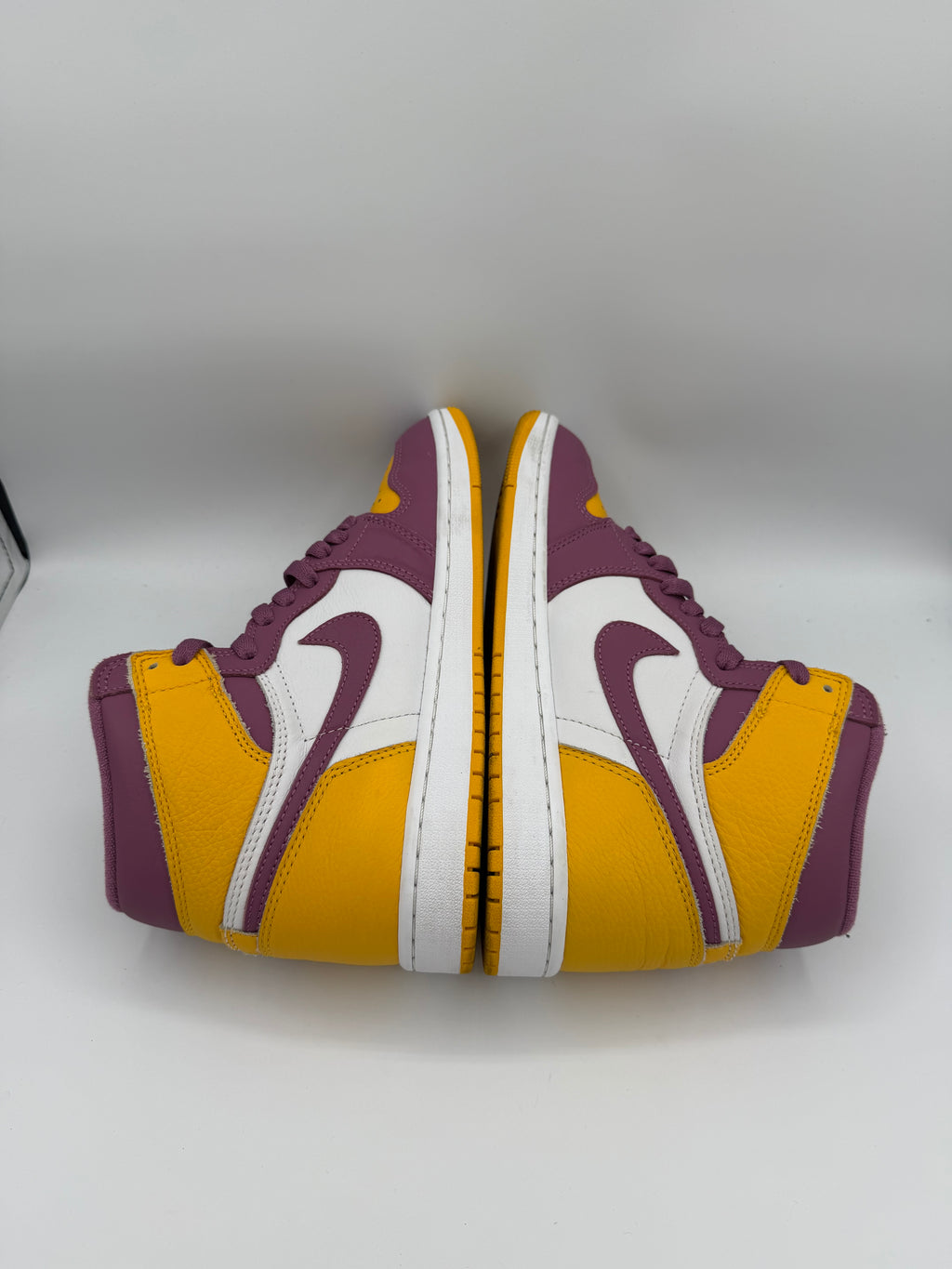 Jordan 1 High Brotherood - 41Eu (USED)