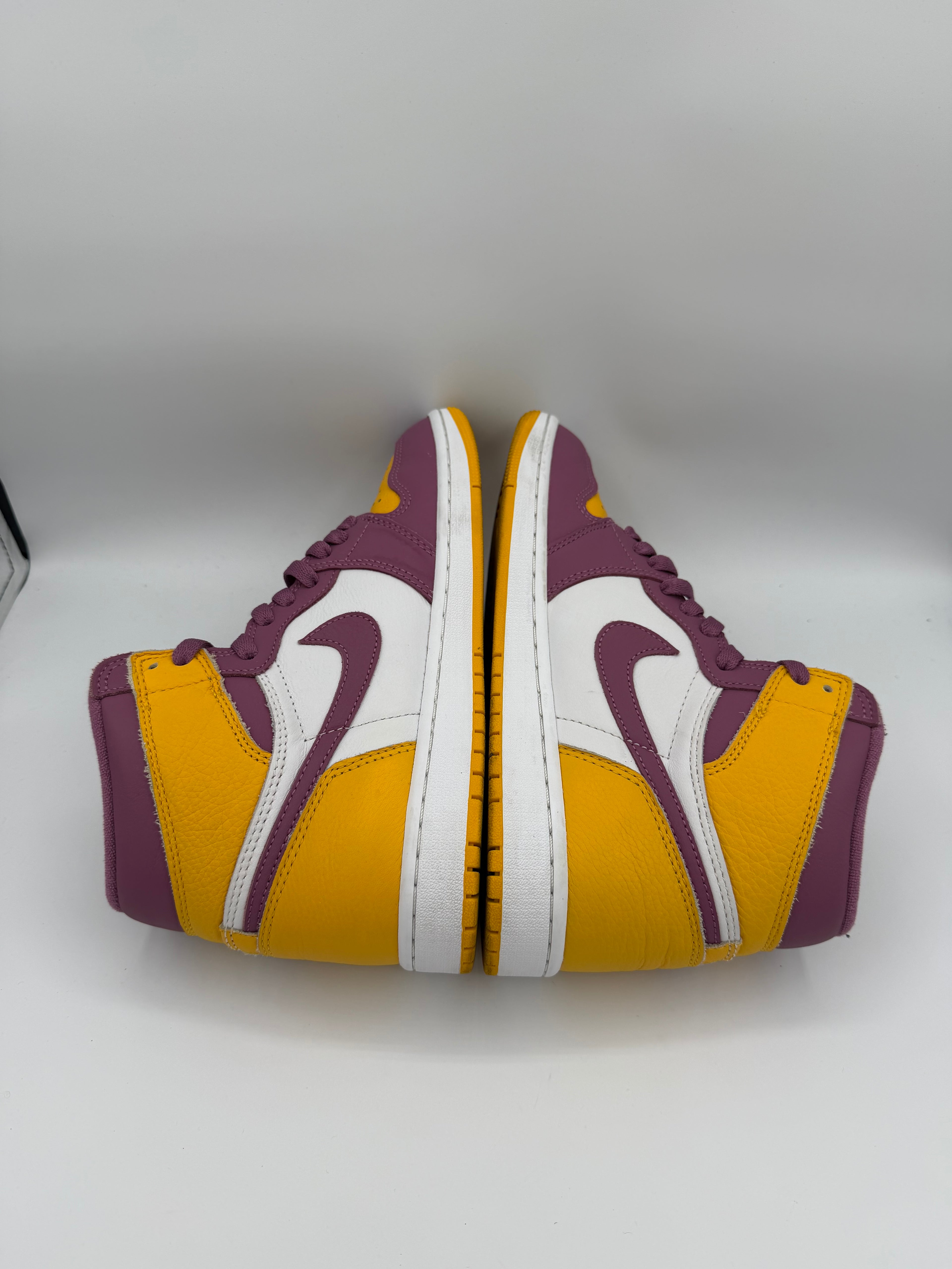 Jordan 1 High Brotherood - 41Eu (USED)