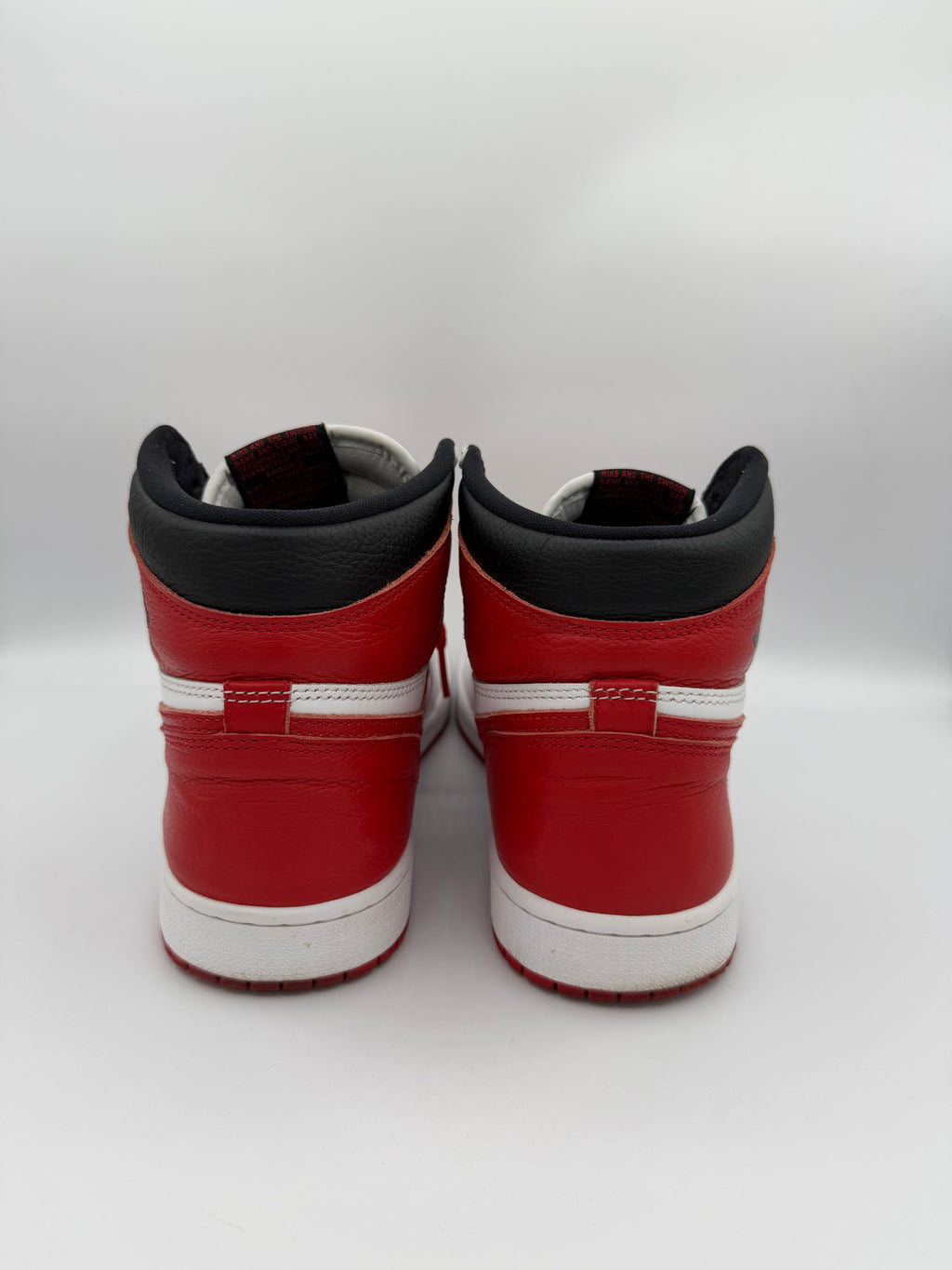 Jordan 1 Retro High OG Heritage - 43Eu (USED)