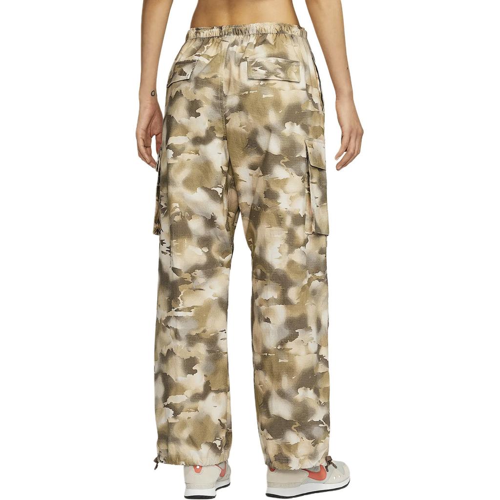 Nike Cargo Camo Pants Oversized