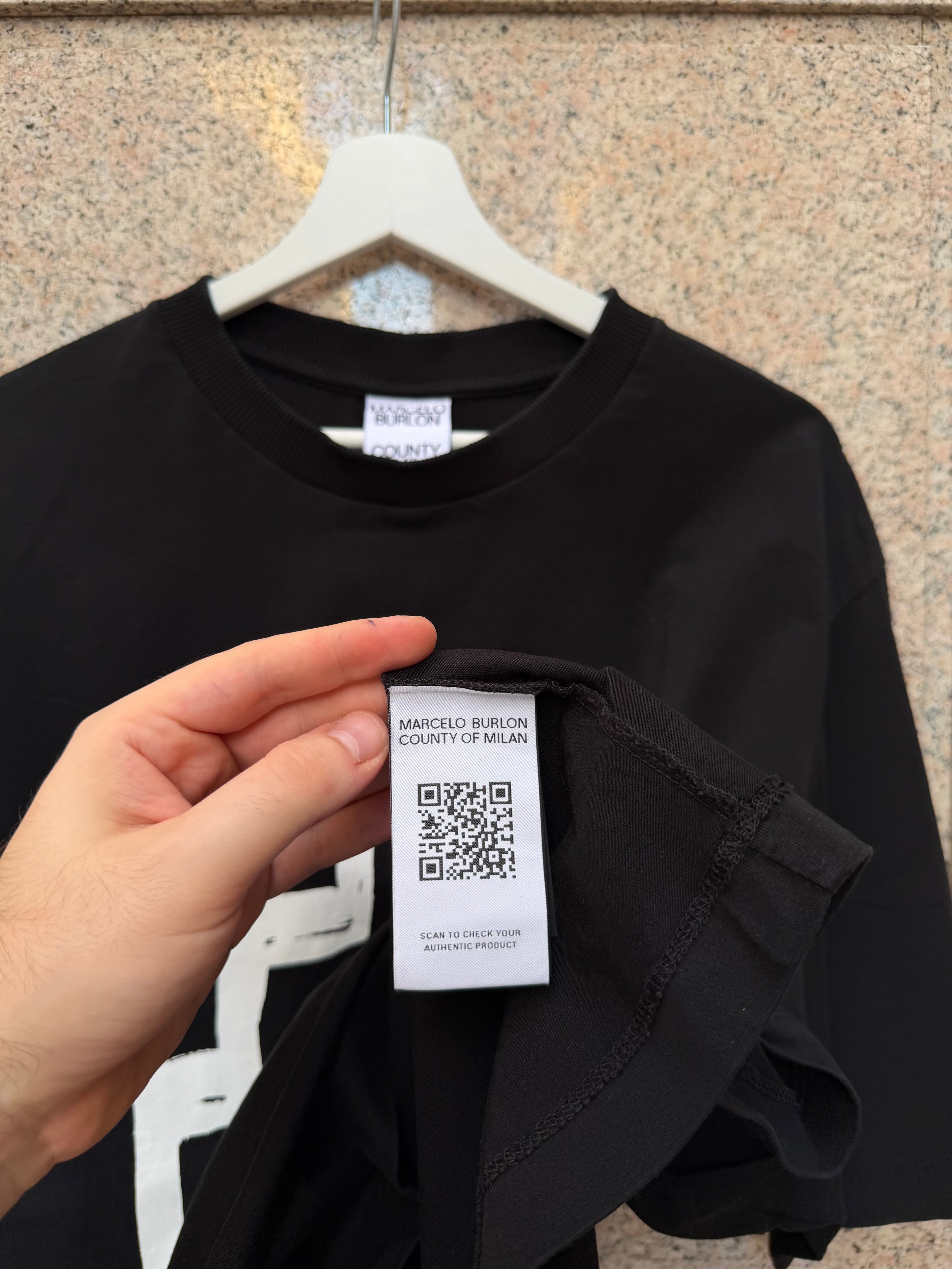 Marcelo Burlon Black Cross White T-Shirt - XL (USED)