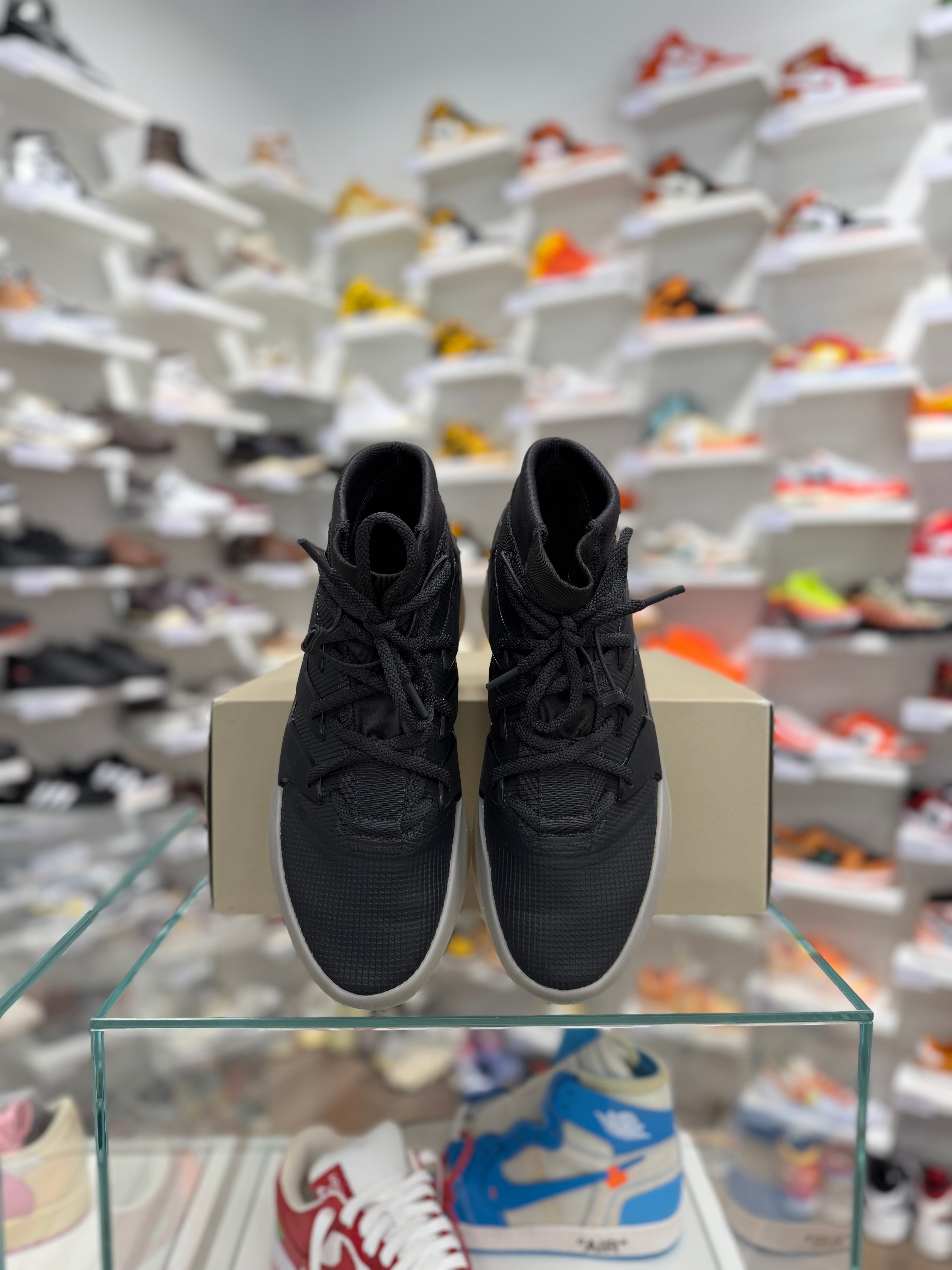 adidas Fear of God Athletics I Basketball Carbon - 46Eu (USED)
