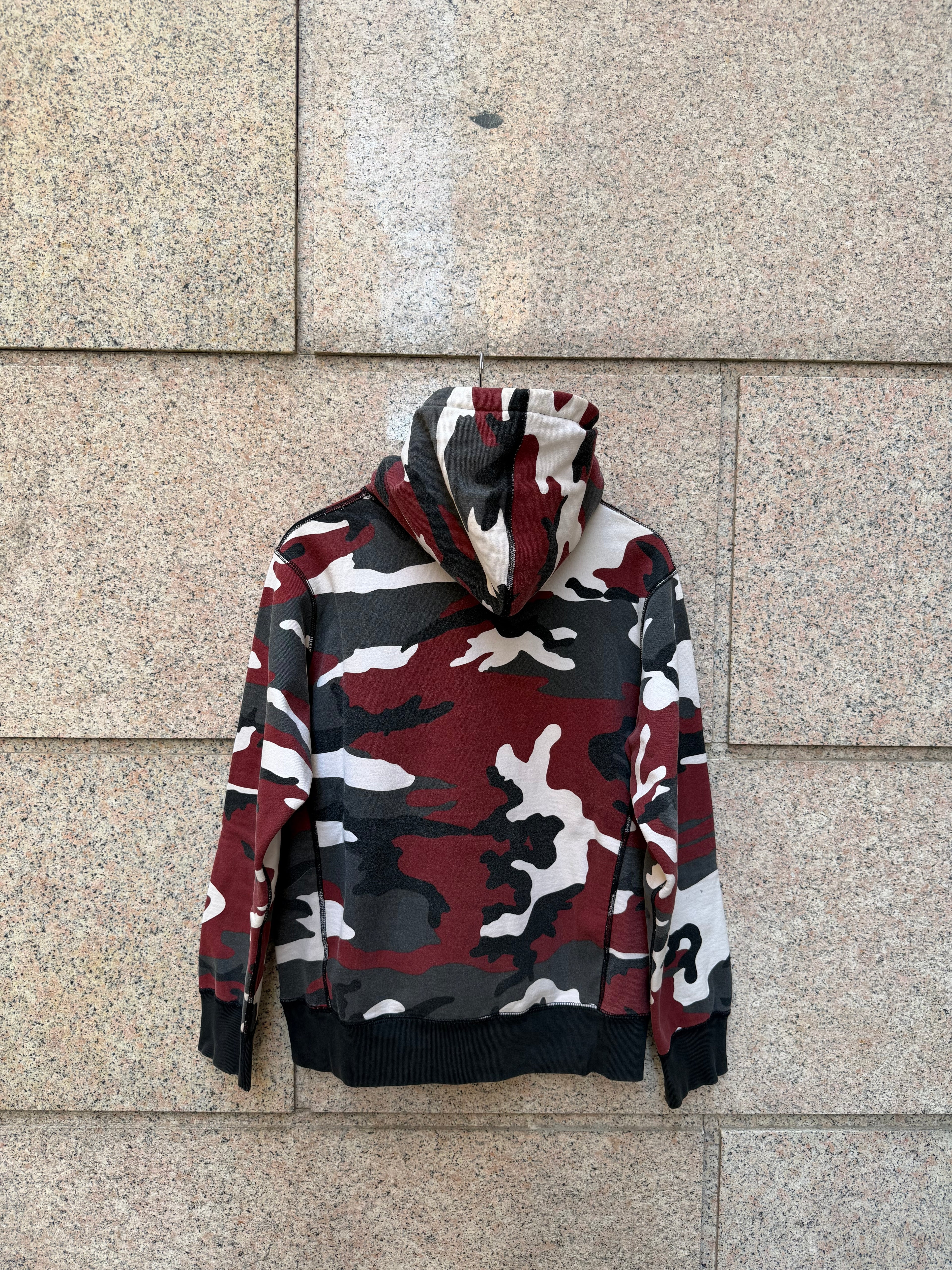 Supreme Hoodie Box Logo Camo Red FW13 - M (USED)