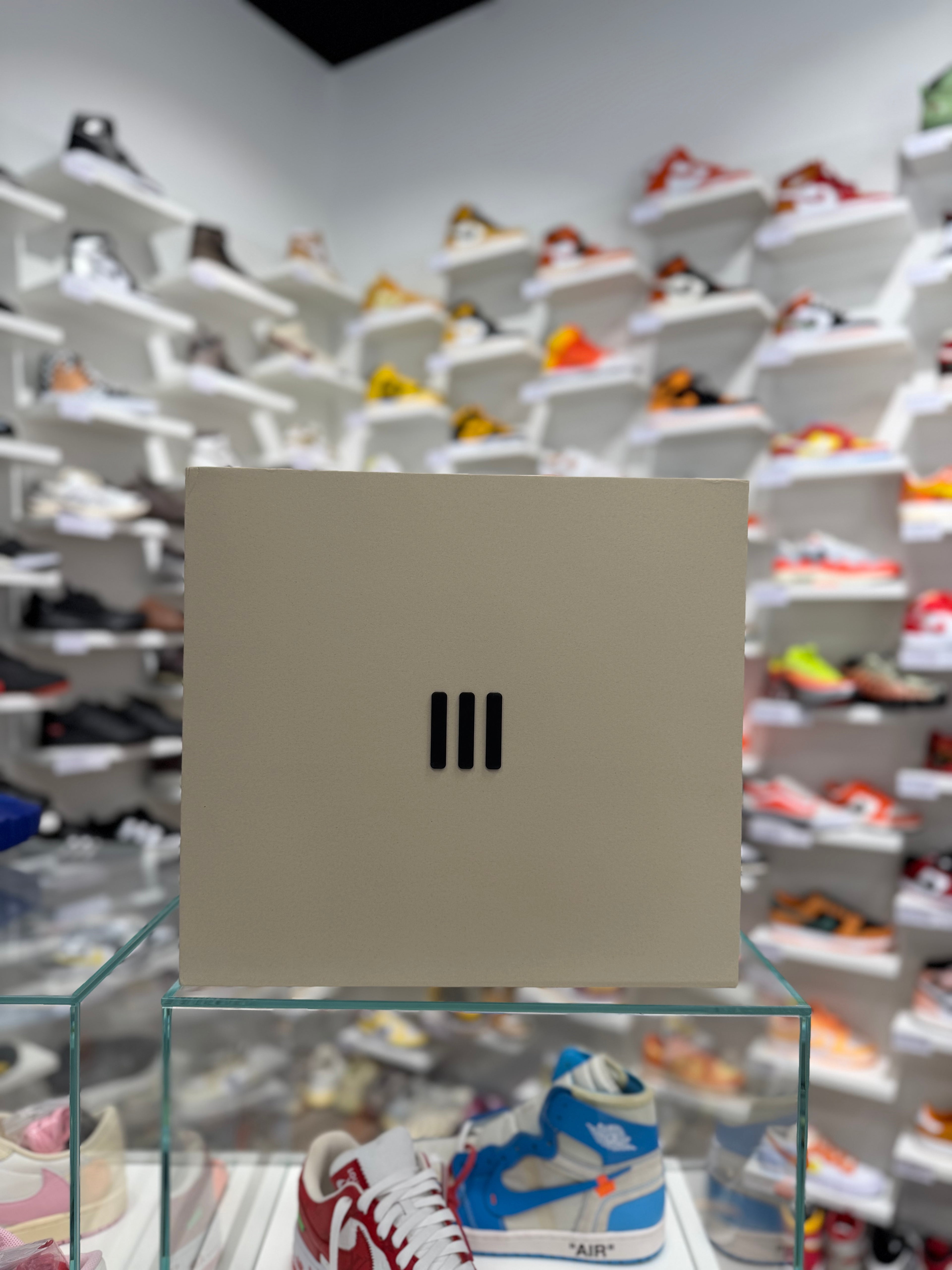 adidas Fear of God Athletics I Basketball Carbon - 46Eu (USED)