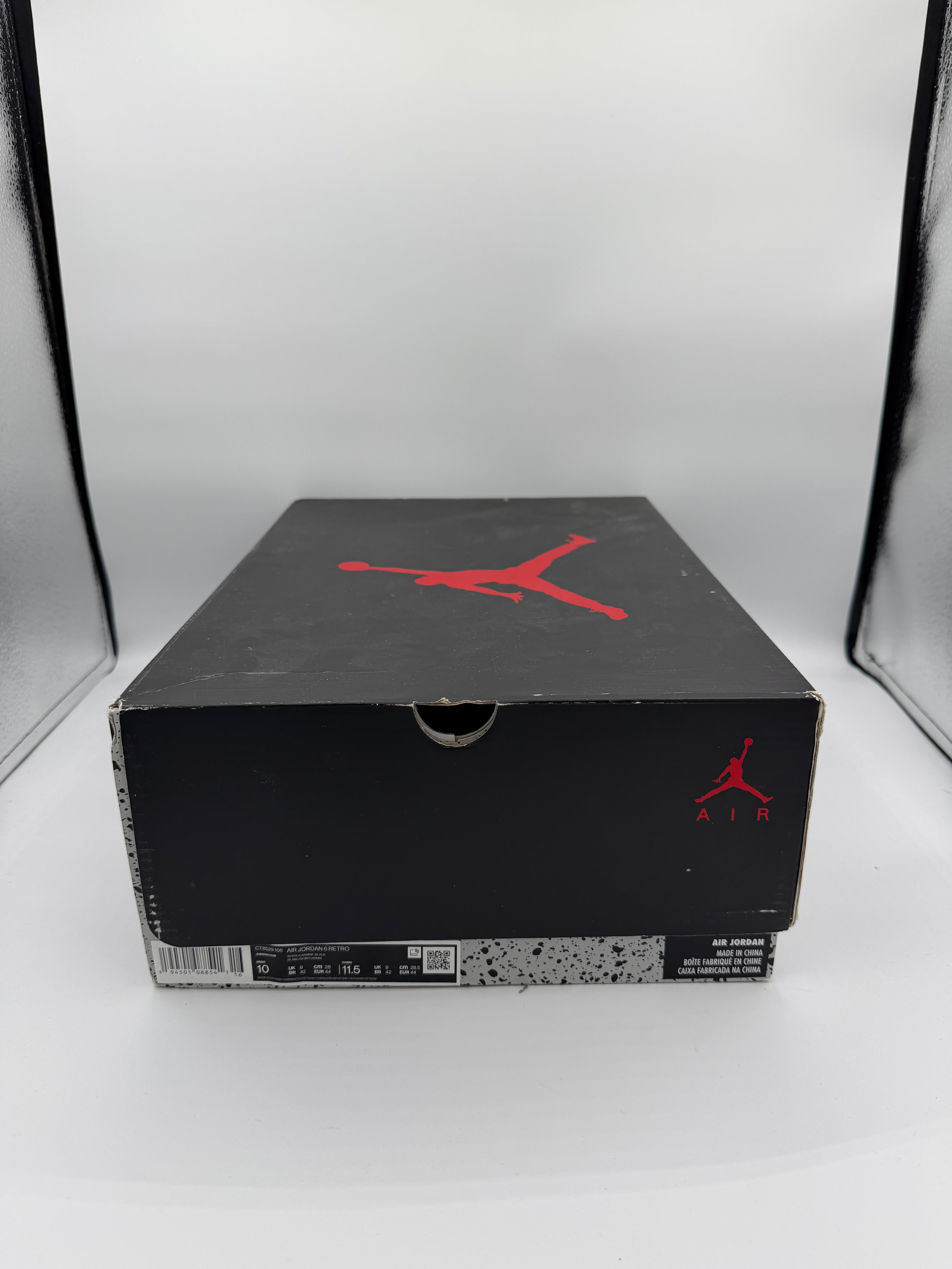 Jordan 6 Carmine - 44Eu (USED)