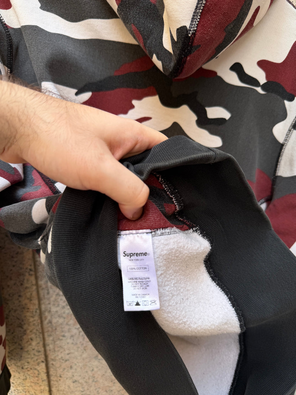 Supreme Hoodie Box Logo Camo Red FW13 - M (USED)