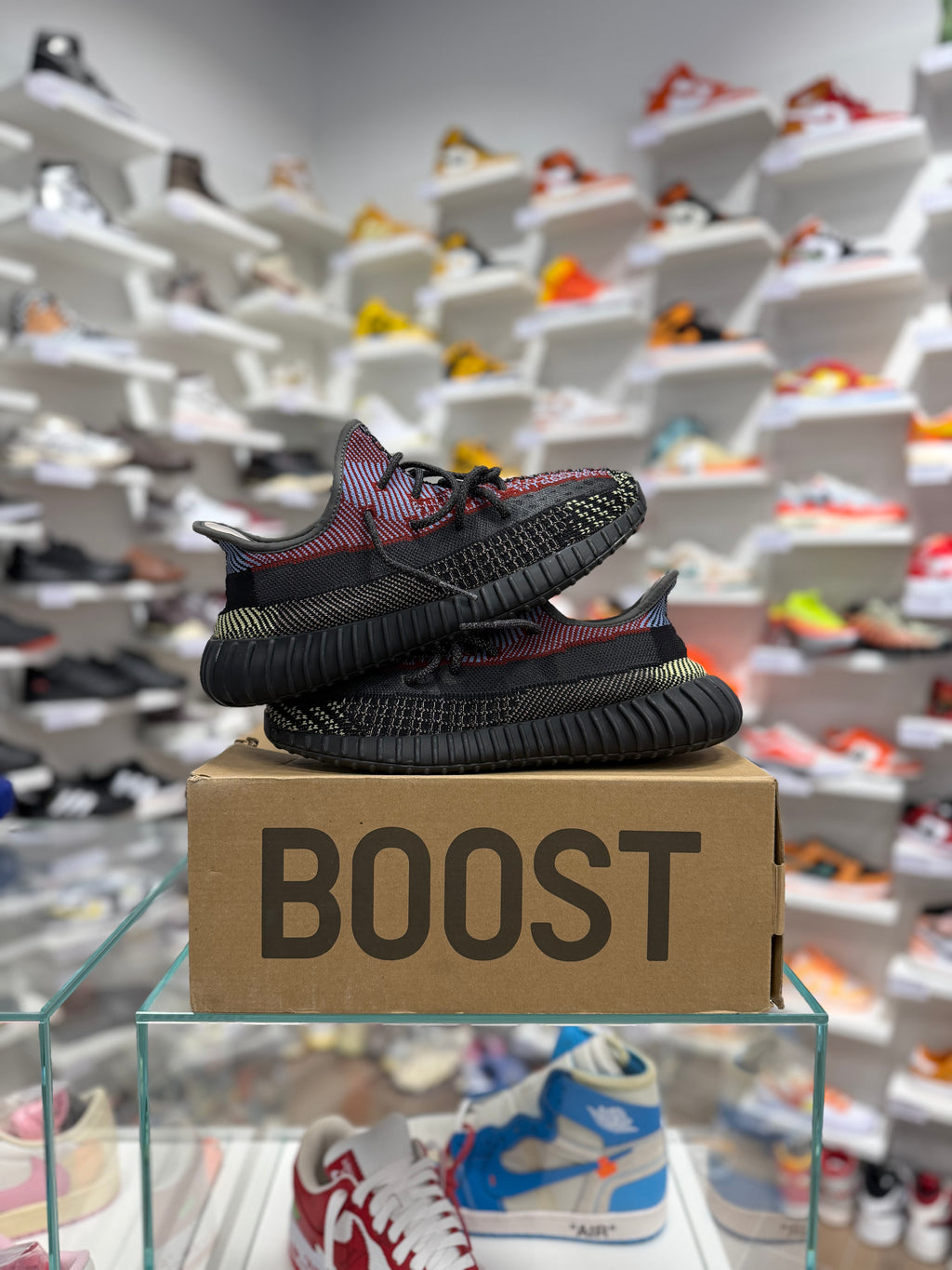 Yeezy 350 V2 Yecheil Reflective - 44,5Eu (USED)