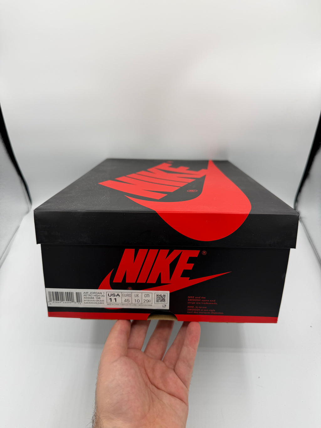 Jordan 1 Retro High Bleached Coral - 45Eu (USED)