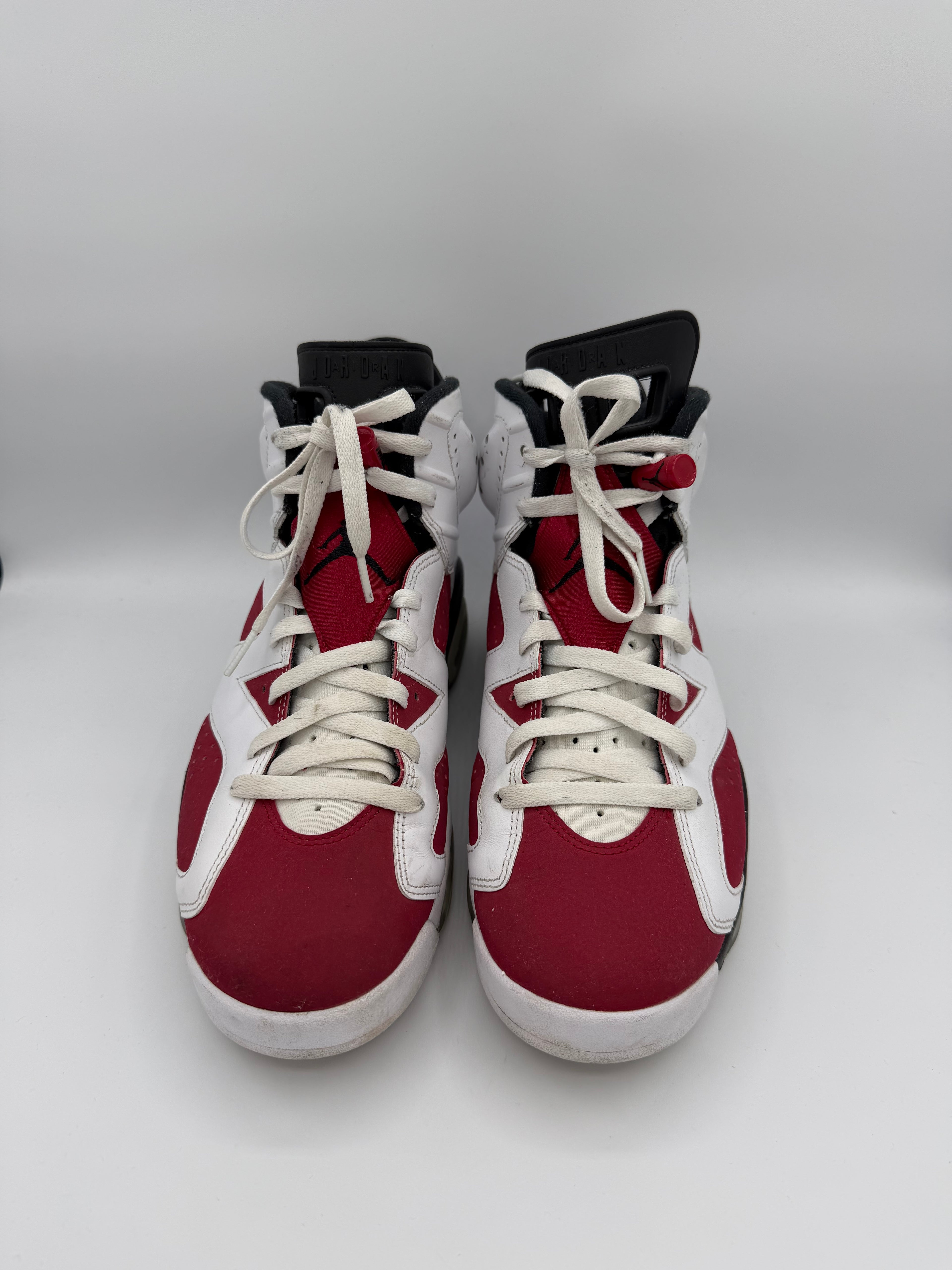 Jordan 6 Carmine - 44Eu (USED)