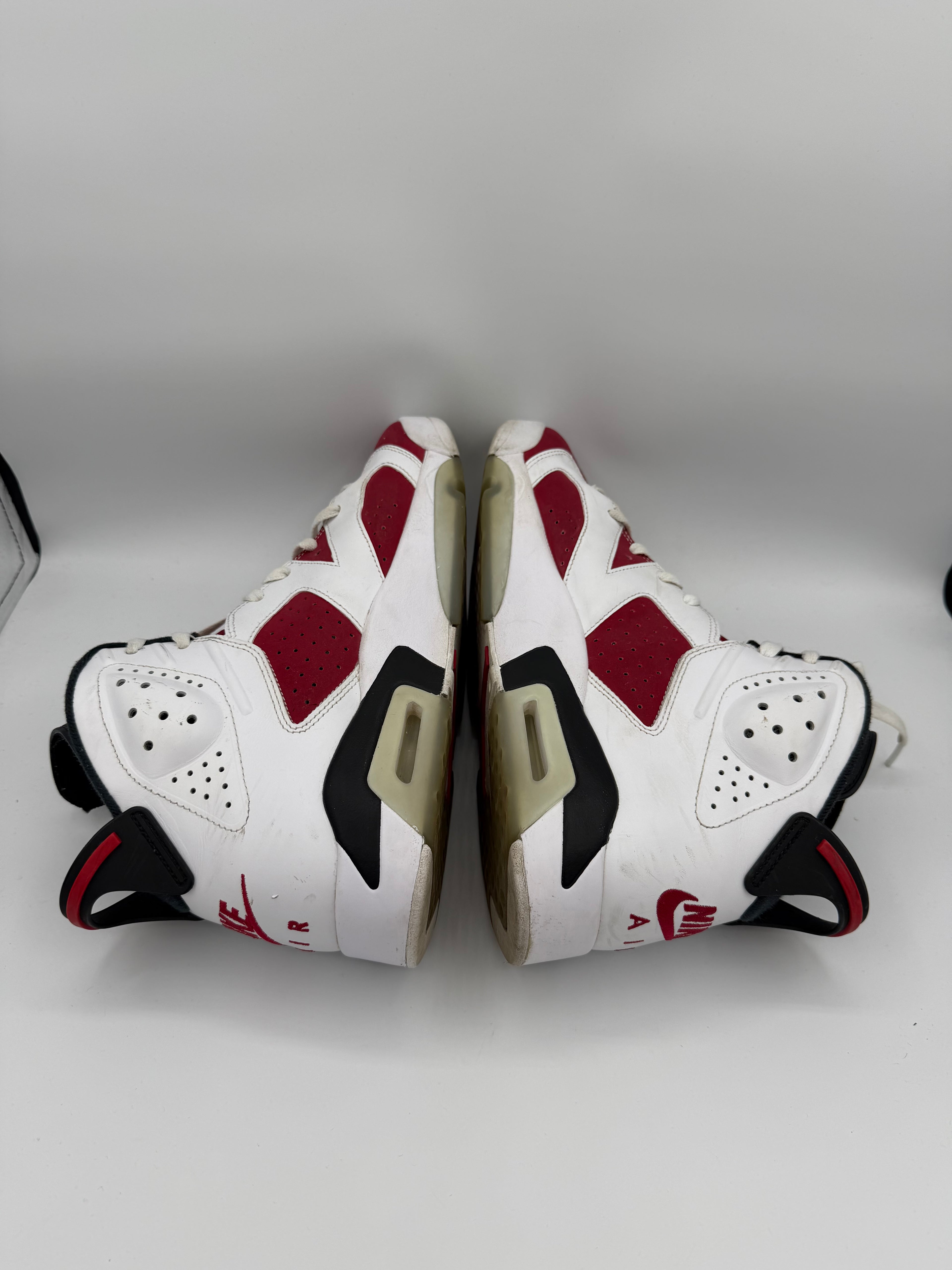 Jordan 6 Carmine - 44Eu (USED)