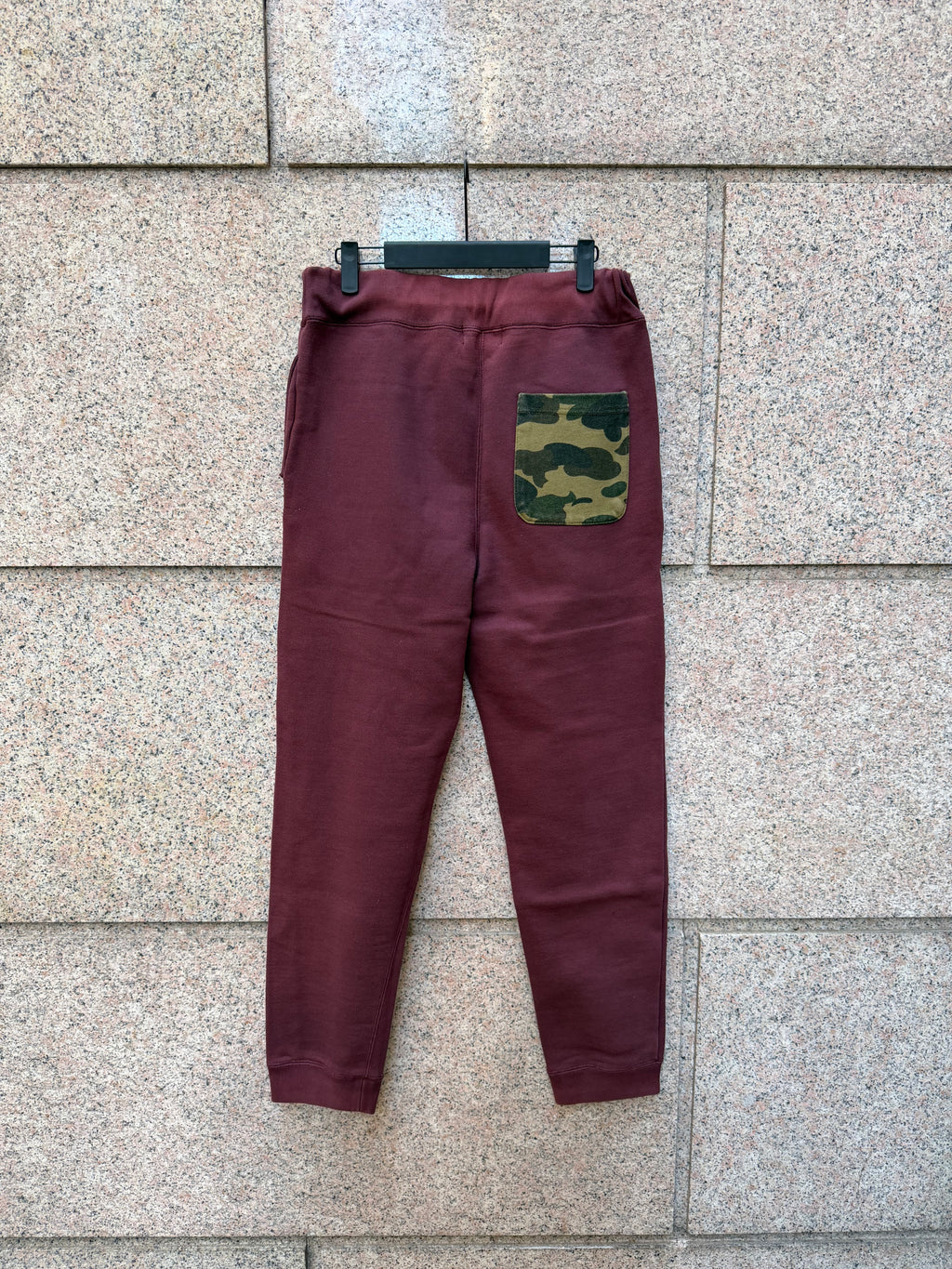 A Bathing Ape Bape Camo Shark Sweatpants Burgundy - L (USED)