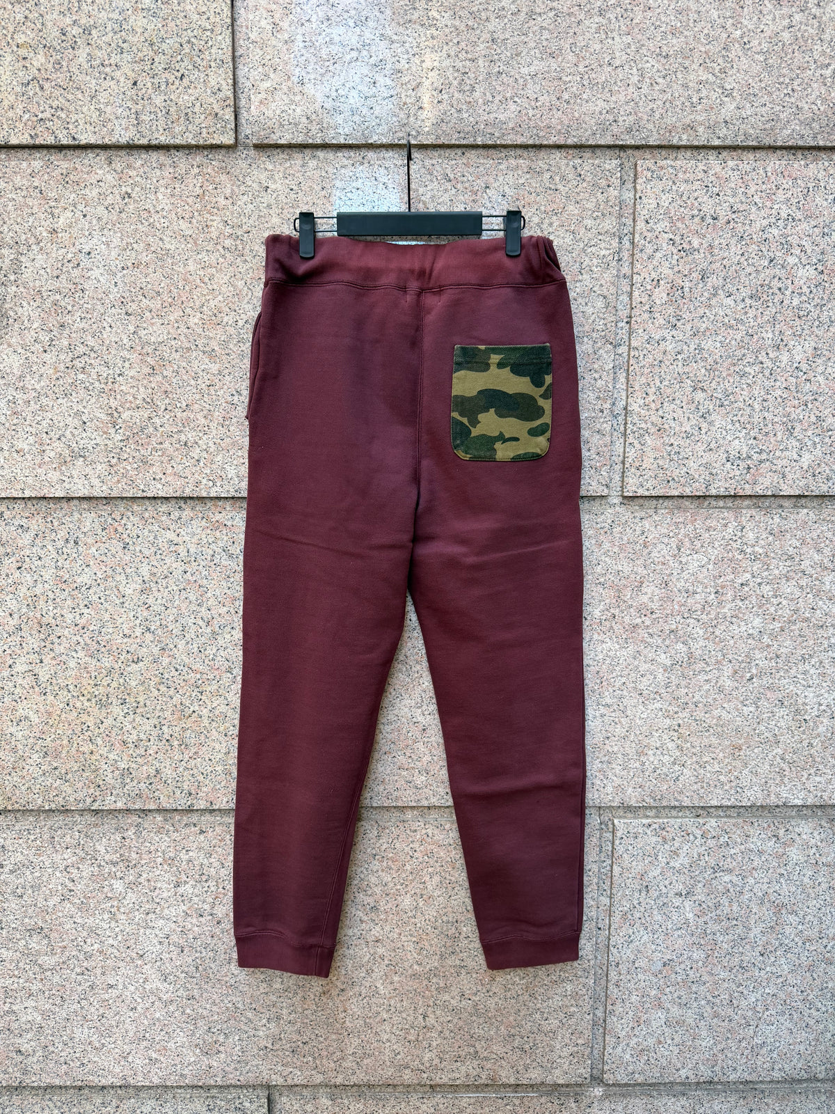 A Bathing Ape Bape Camo Shark Sweatpants Burgundy - L (USED)