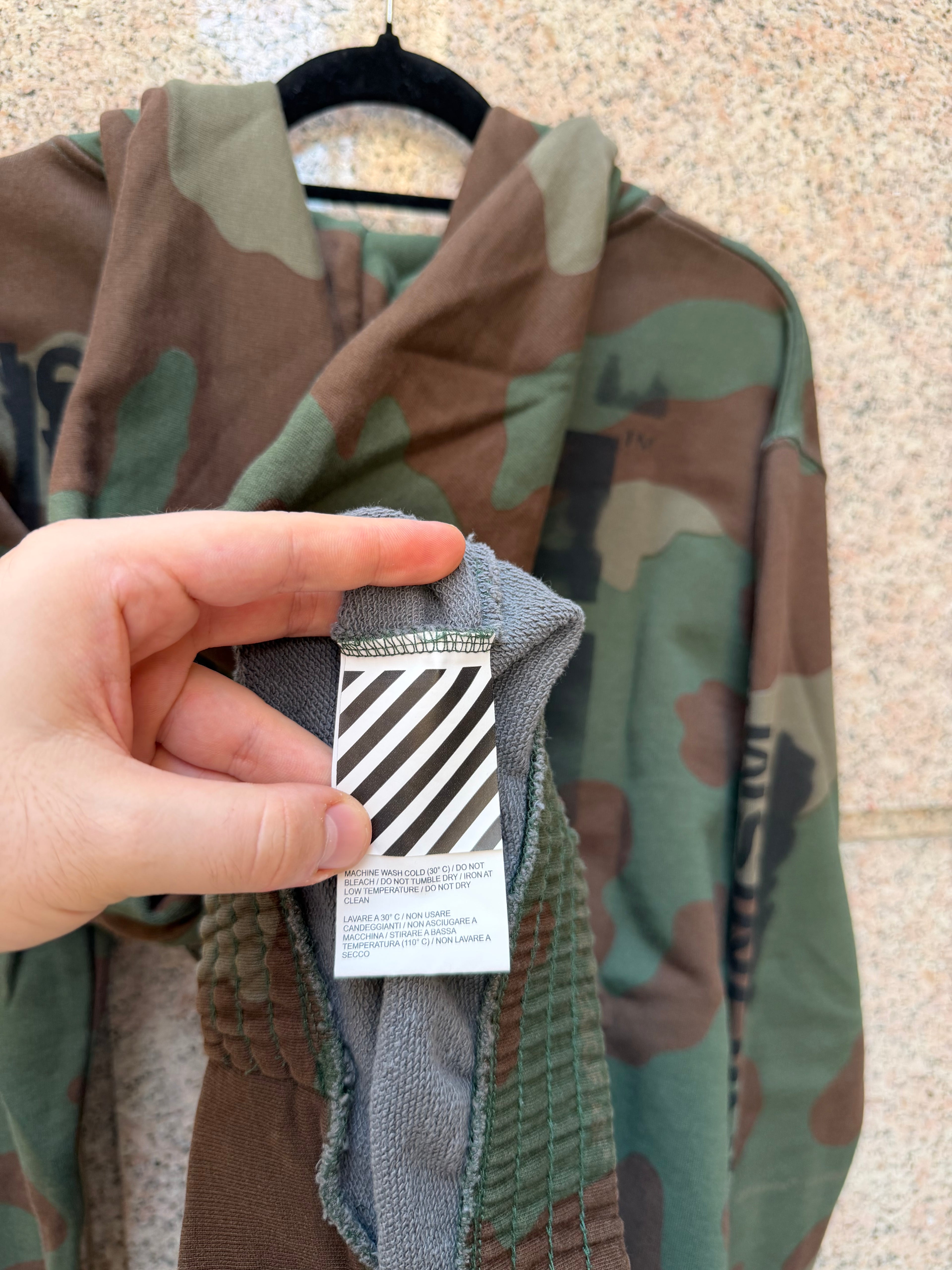 Off-White Impressionism Zip Camo Hoodie - M (USED)