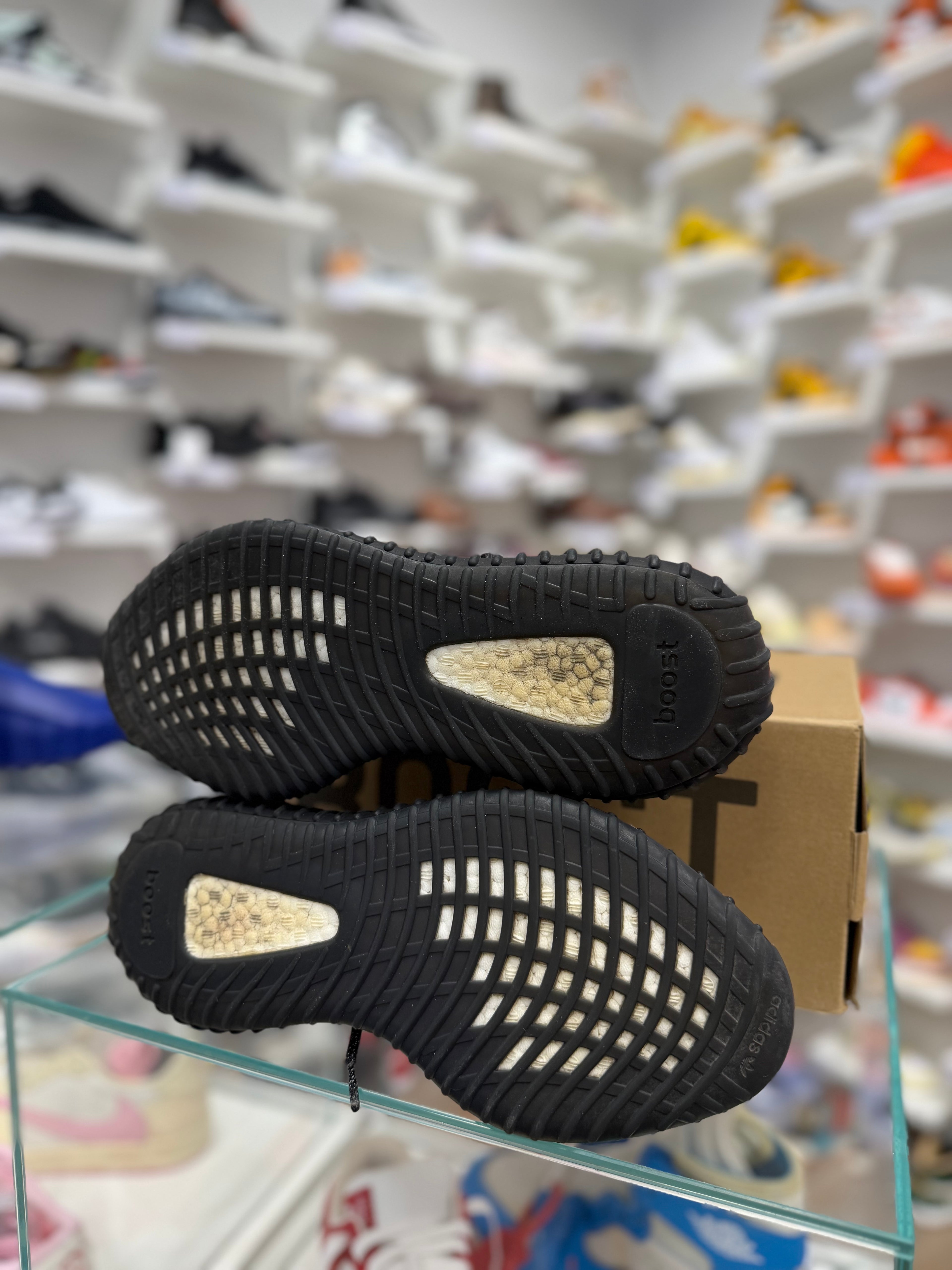 Yeezy 350 V2 Yecheil Reflective - 44,5Eu (USED)