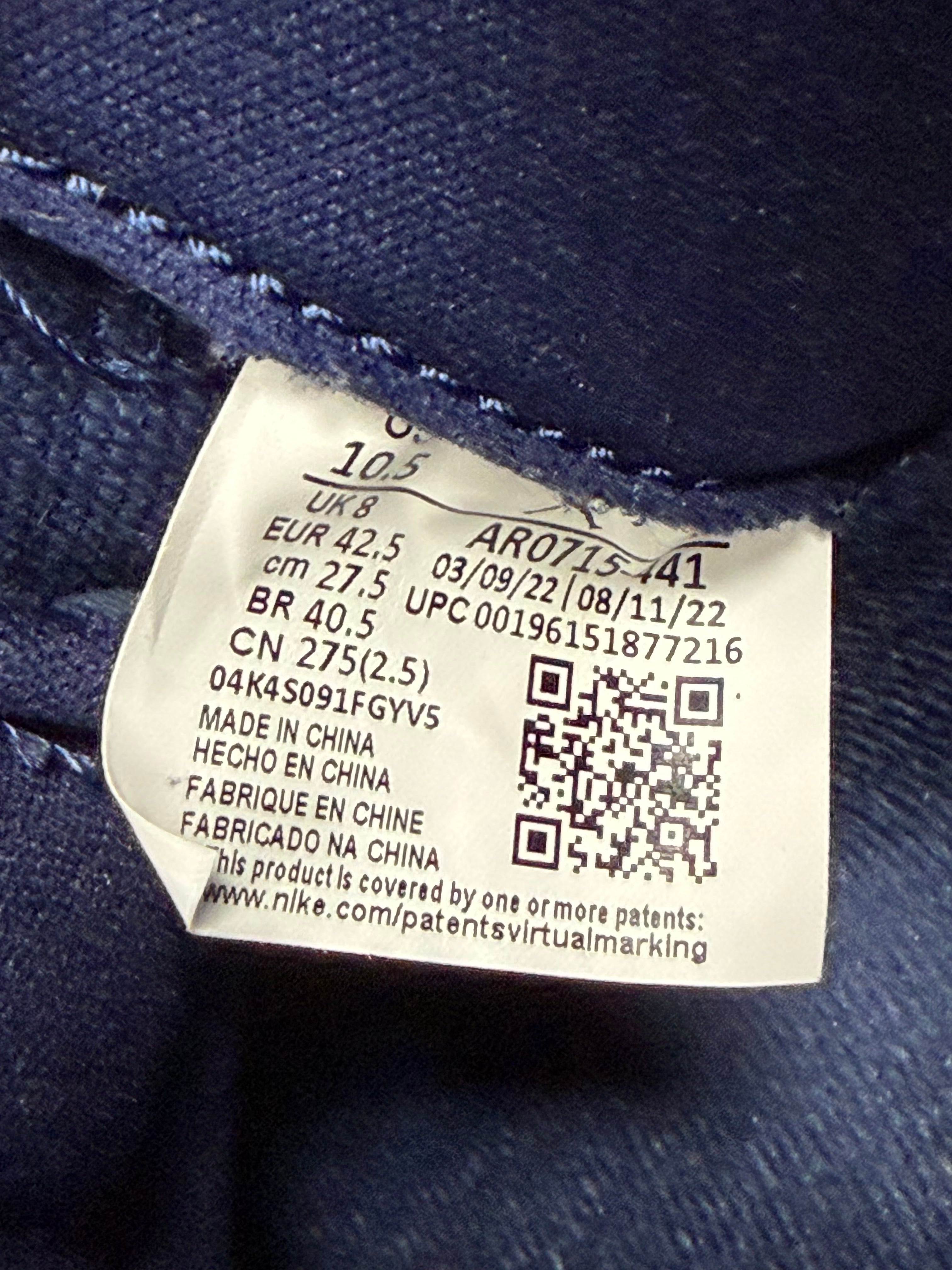 Jordan 11 Retro Midnight Navy - 42,5Eu (USED)