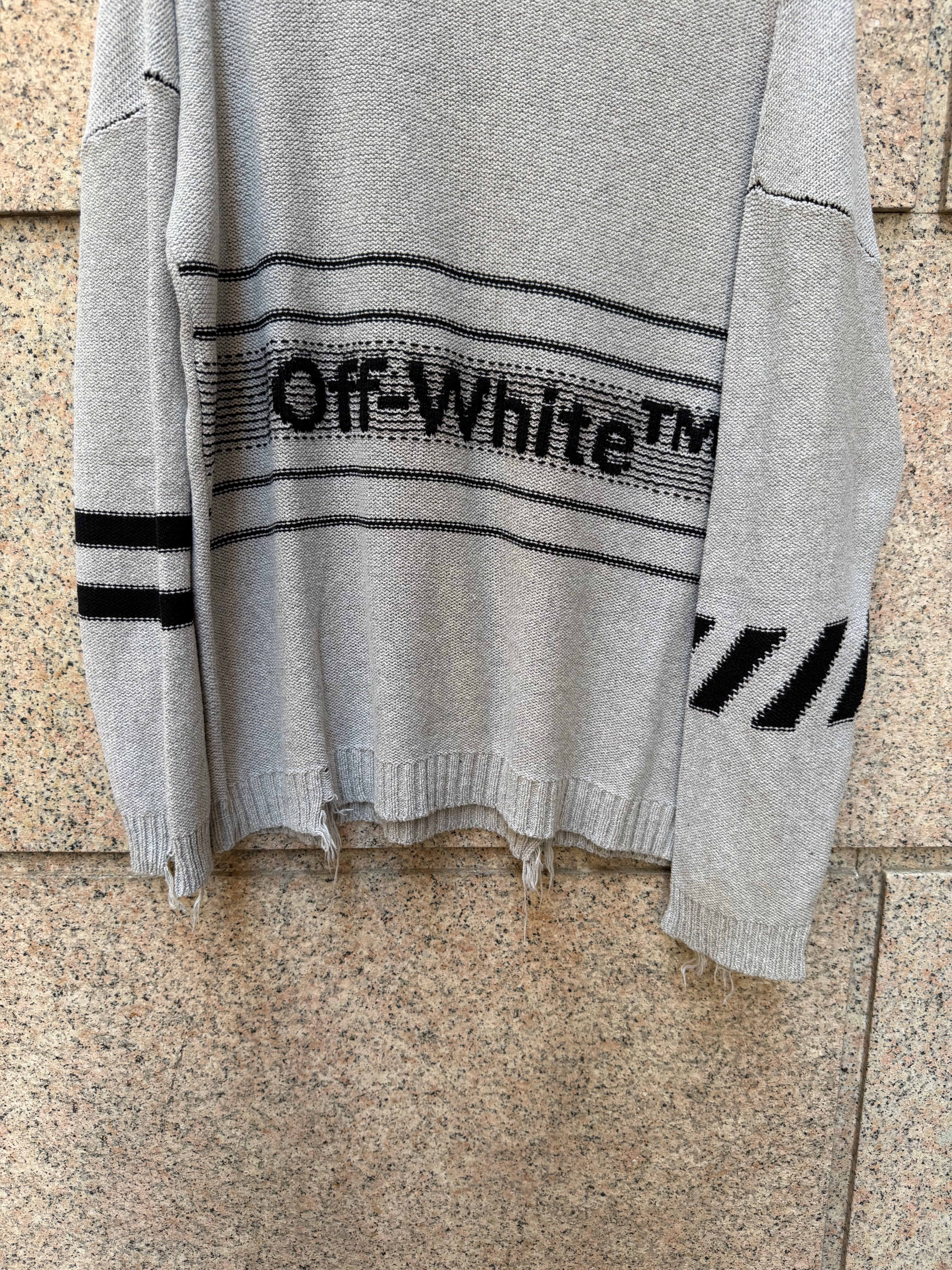 Off-White Distressed Logo Intarsia Sweater Grey - M (USED)