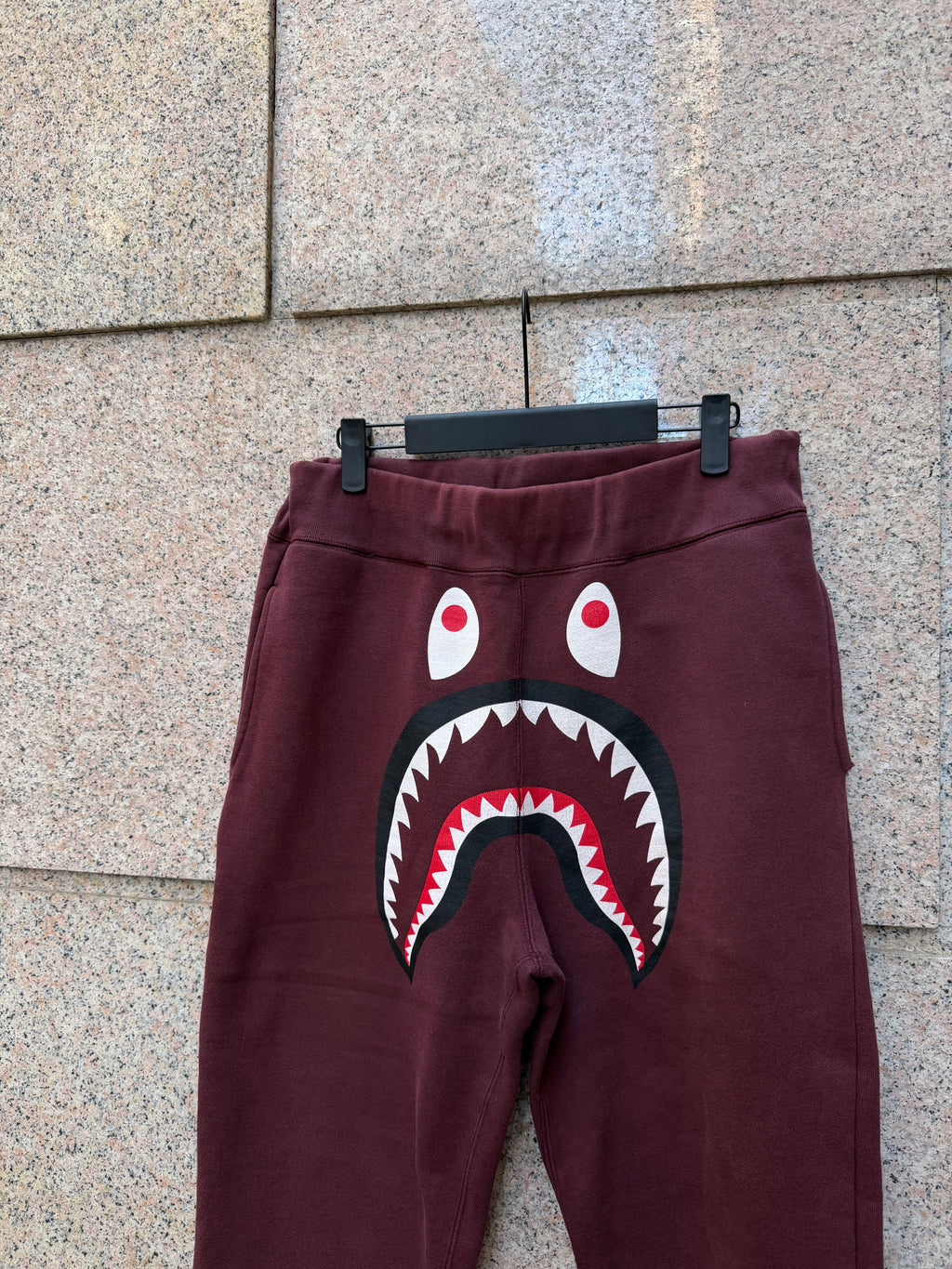 A Bathing Ape Bape Camo Shark Sweatpants Burgundy - L (USED)