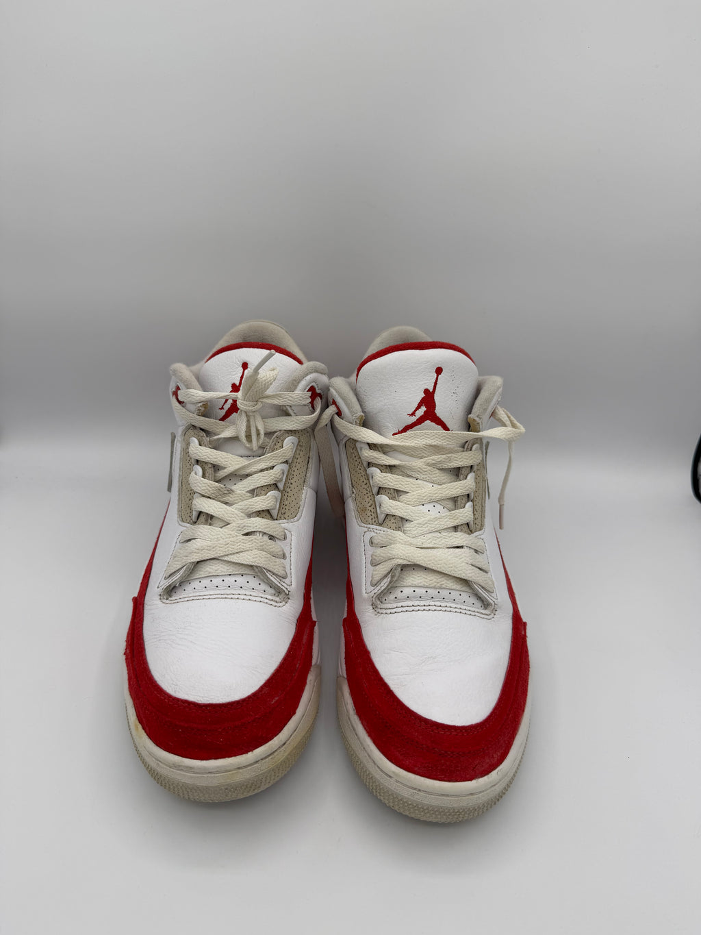 Jordan 3 Retro Tinker University Red - 44Eu (USED)