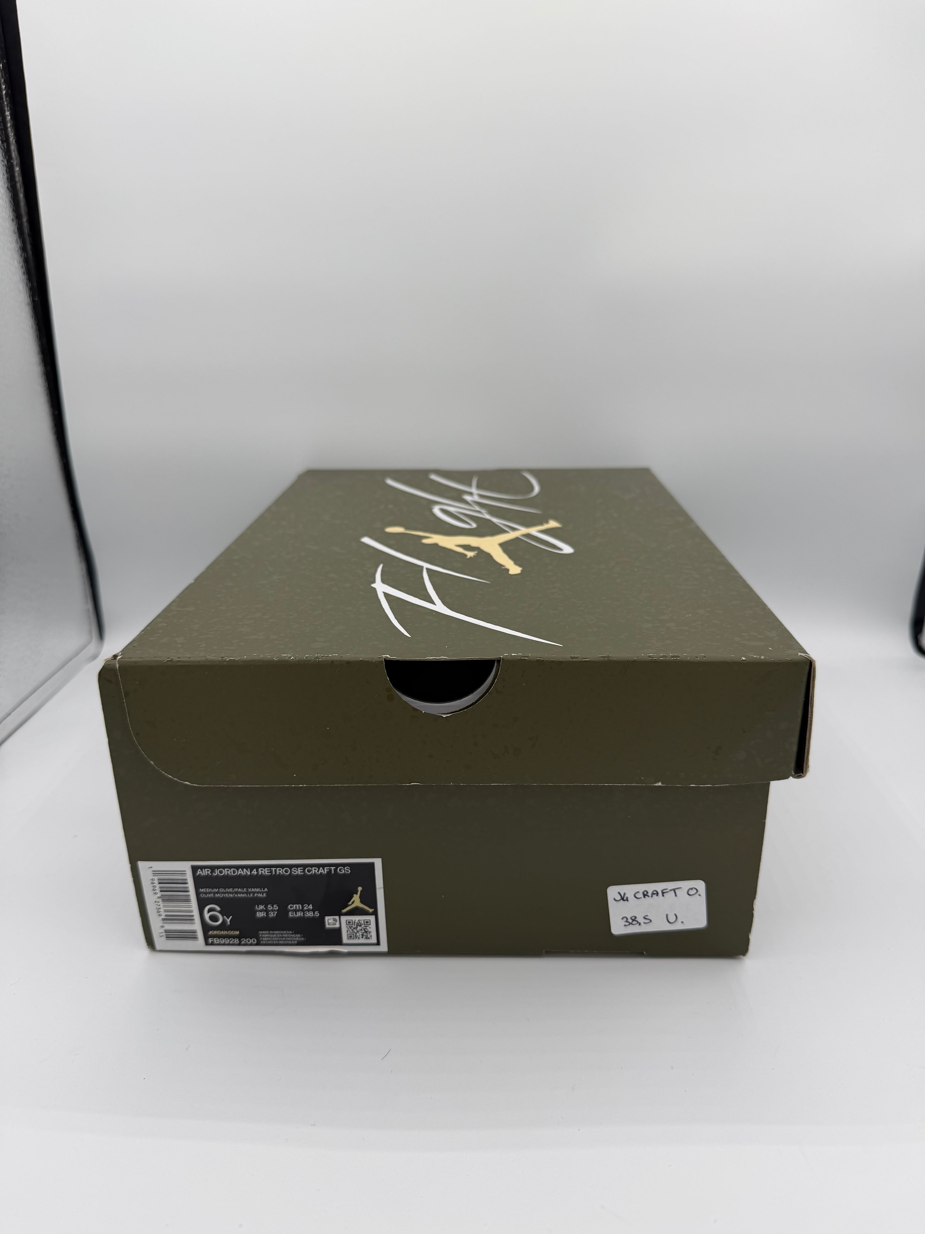 Jordan 4 Craft Olive - 38,5Eu (USED)
