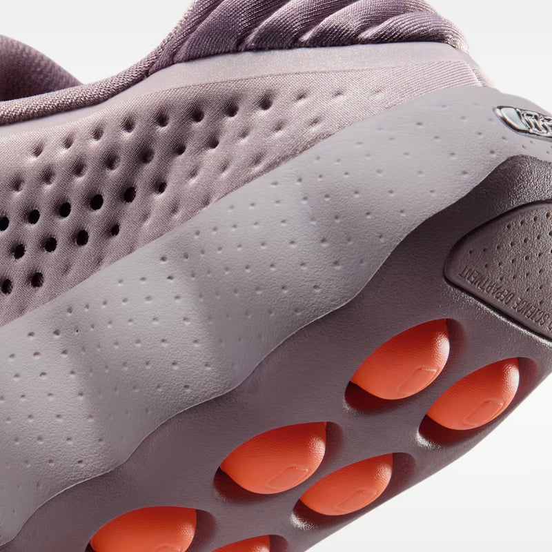 Nike Mind 002 Light Violet Ore W