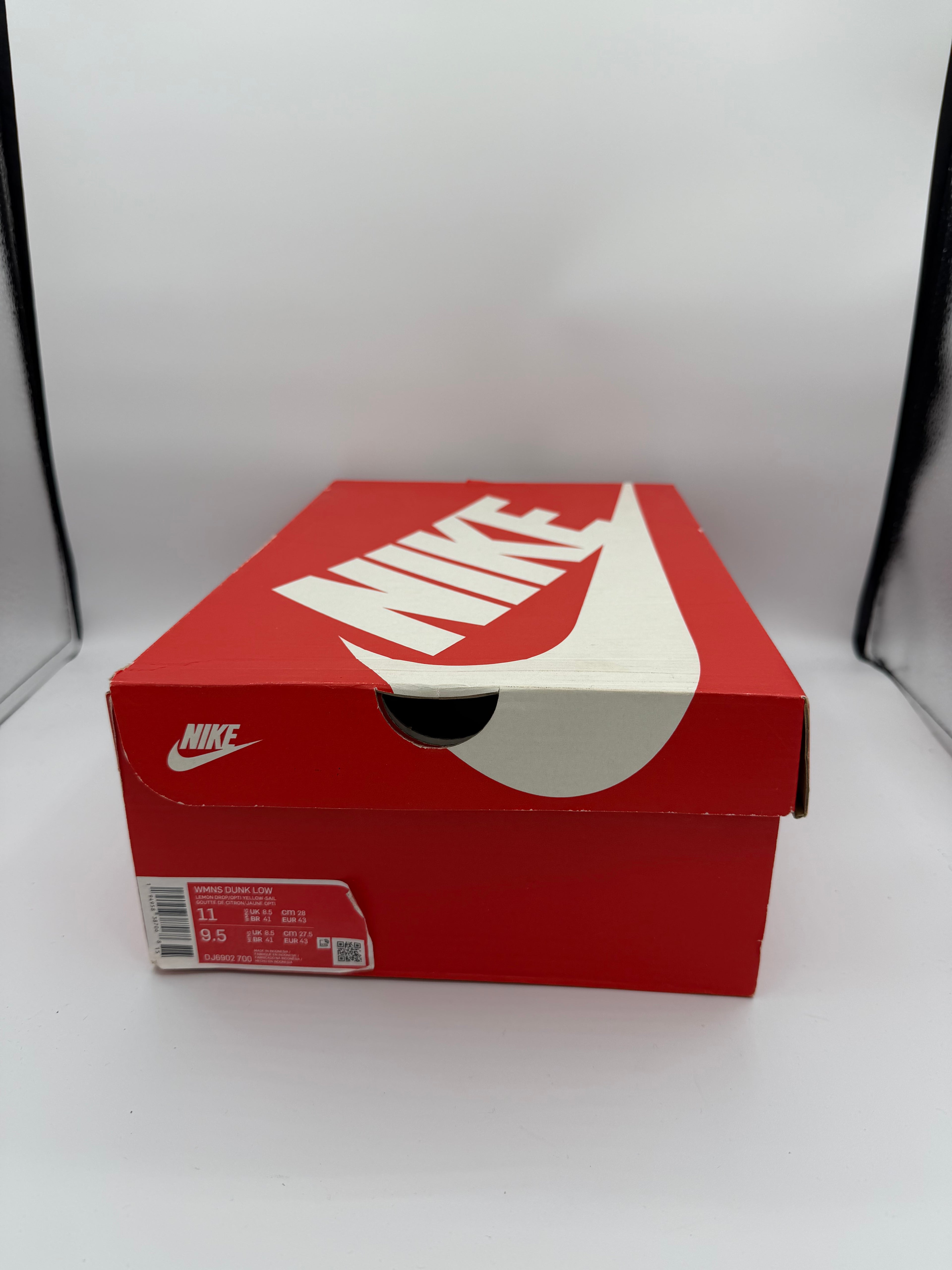 Nike Dunk Low Lemon Drop  - 43Eu (USED)