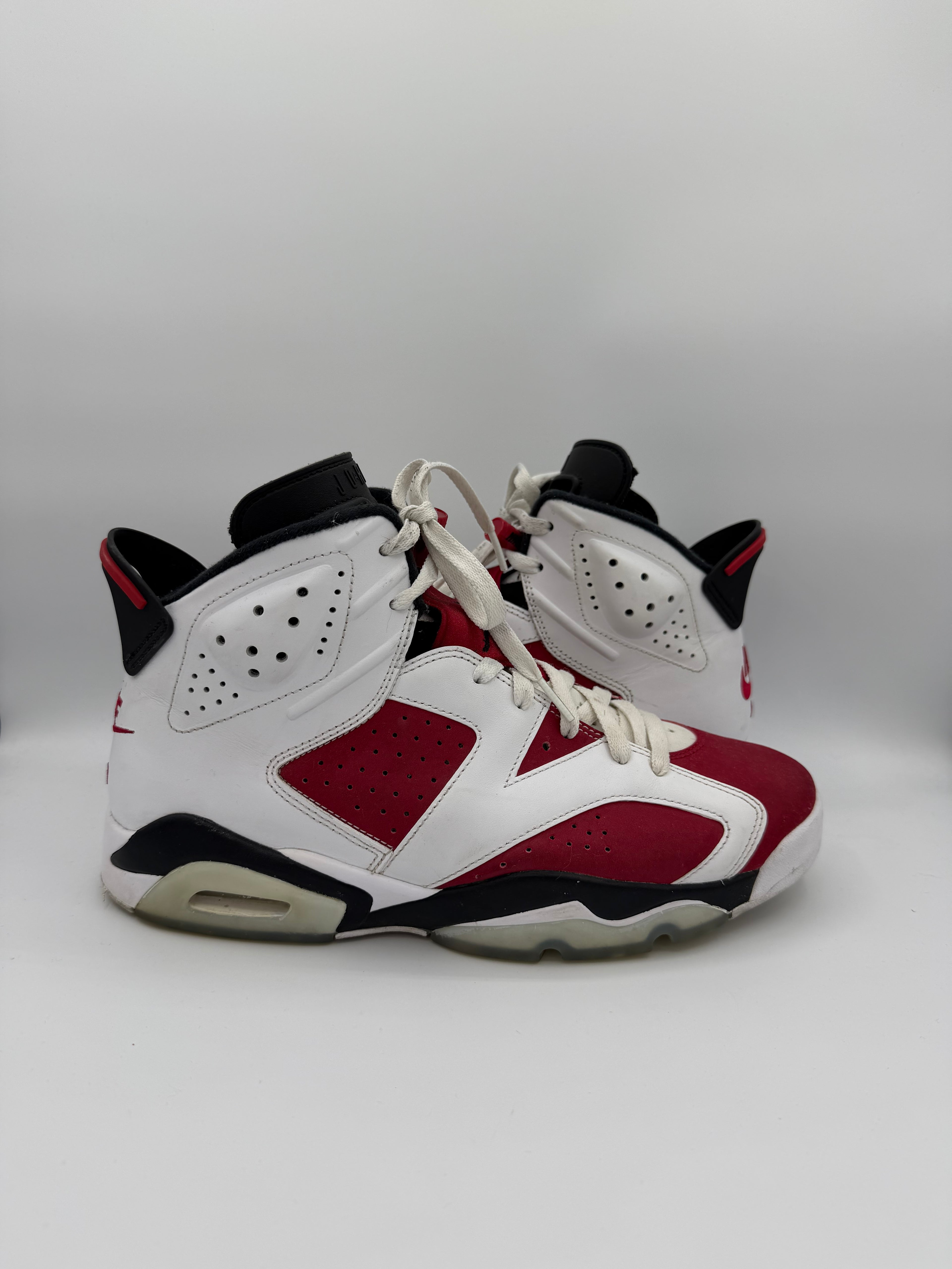 Jordan 6 Carmine - 44Eu (USED)