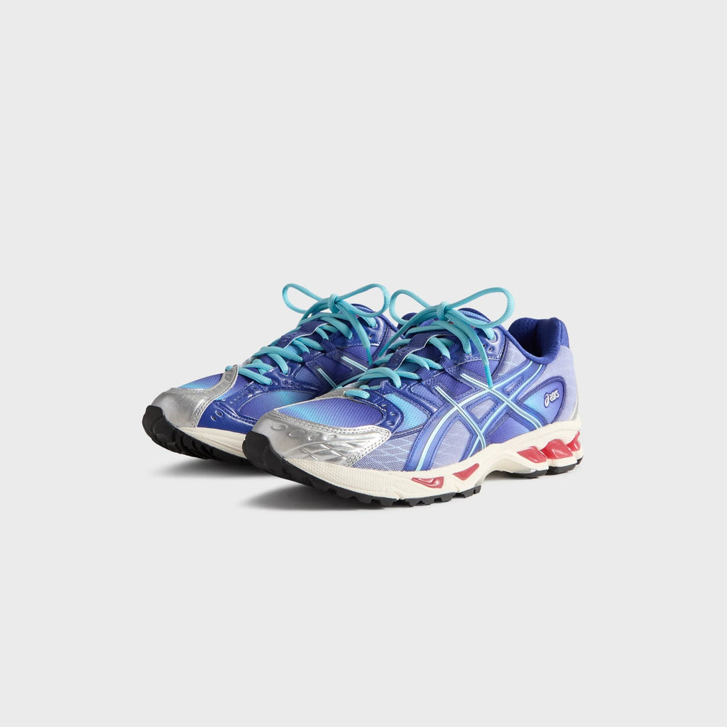 ASICS Gel-Nimbus 10.1 Kith Marvel vs. Capcom Iron Man vs. Mega Man (fumetto incluso) Special Box