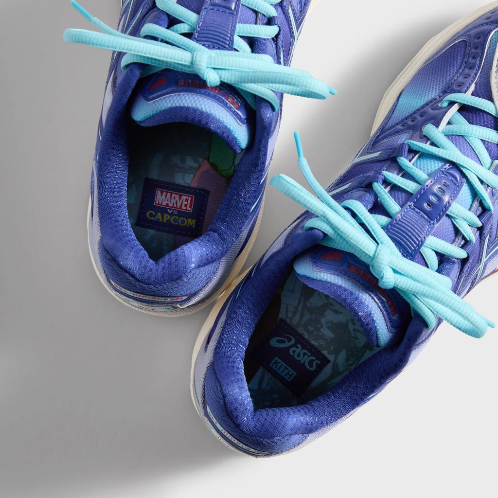 ASICS Gel-Nimbus 10.1 Kith Marvel vs. Capcom Iron Man vs. Mega Man (fumetto incluso) Special Box