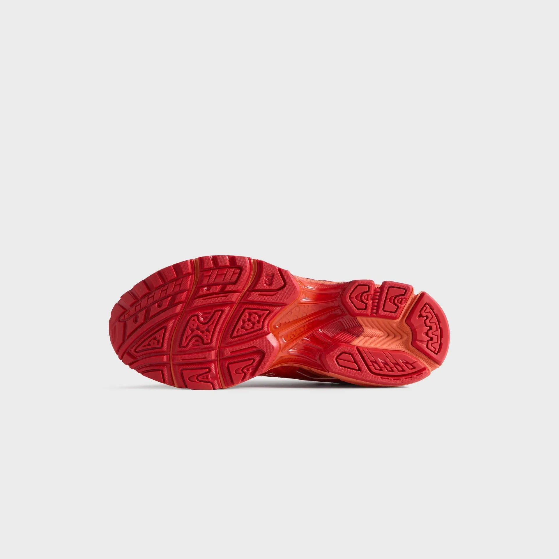 ASICS Gel-Nimbus 10.1 Kith Marvel vs. Capcom Iron Man vs. Mega Man (fumetto incluso) Special Box
