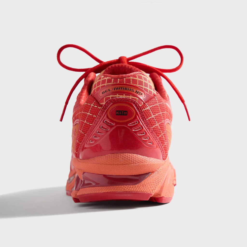 ASICS Gel-Nimbus 10.1 Kith Marvel vs. Capcom Iron Man vs. Mega Man (fumetto incluso) Special Box