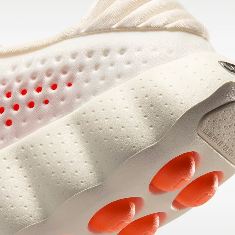 Nike Mind 002 Sail W