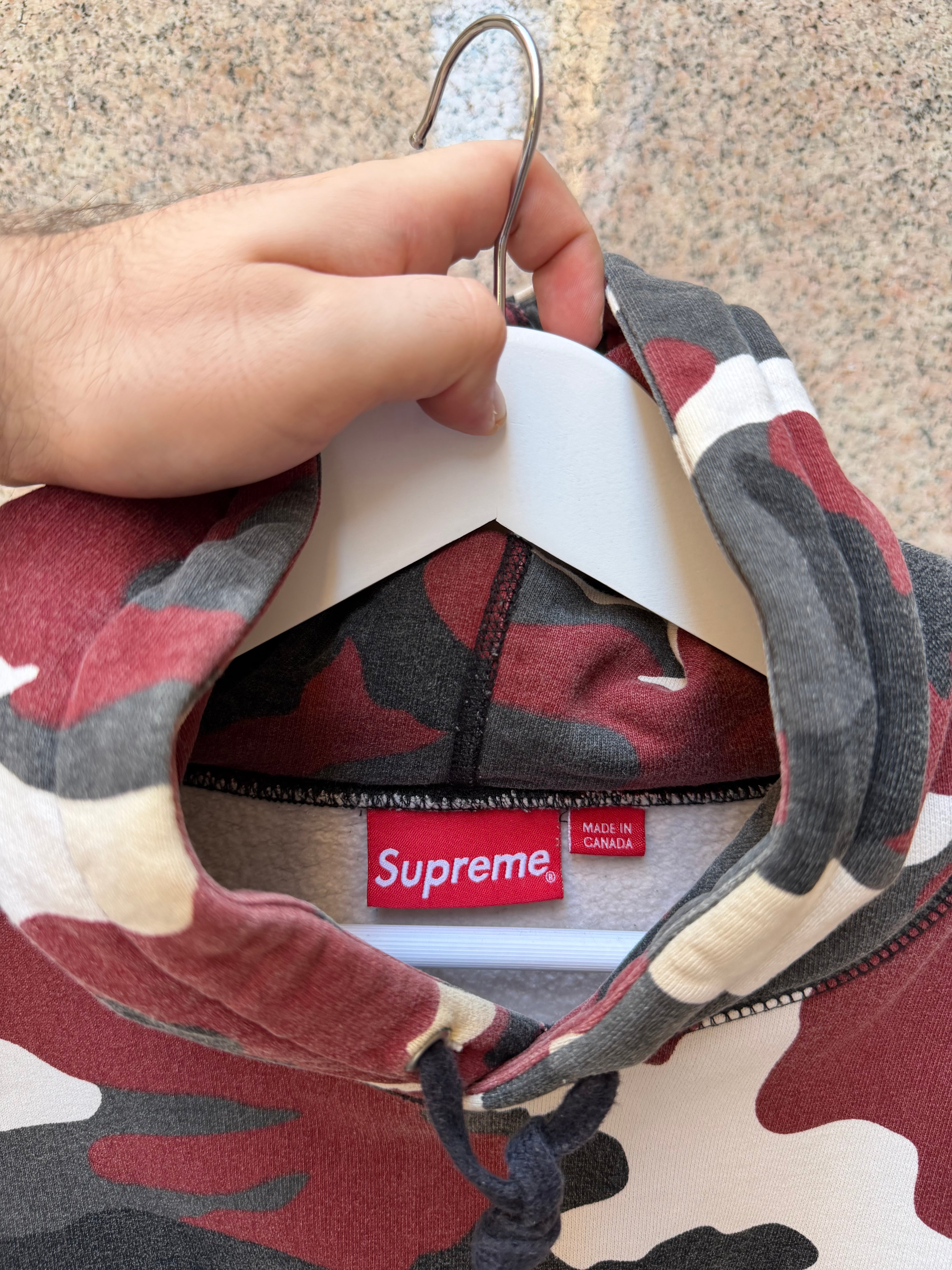 Supreme Hoodie Box Logo Camo Red FW13 - M (USED)