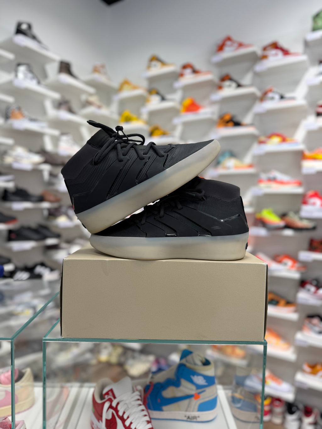 adidas Fear of God Athletics I Basketball Carbon - 46Eu (USED)