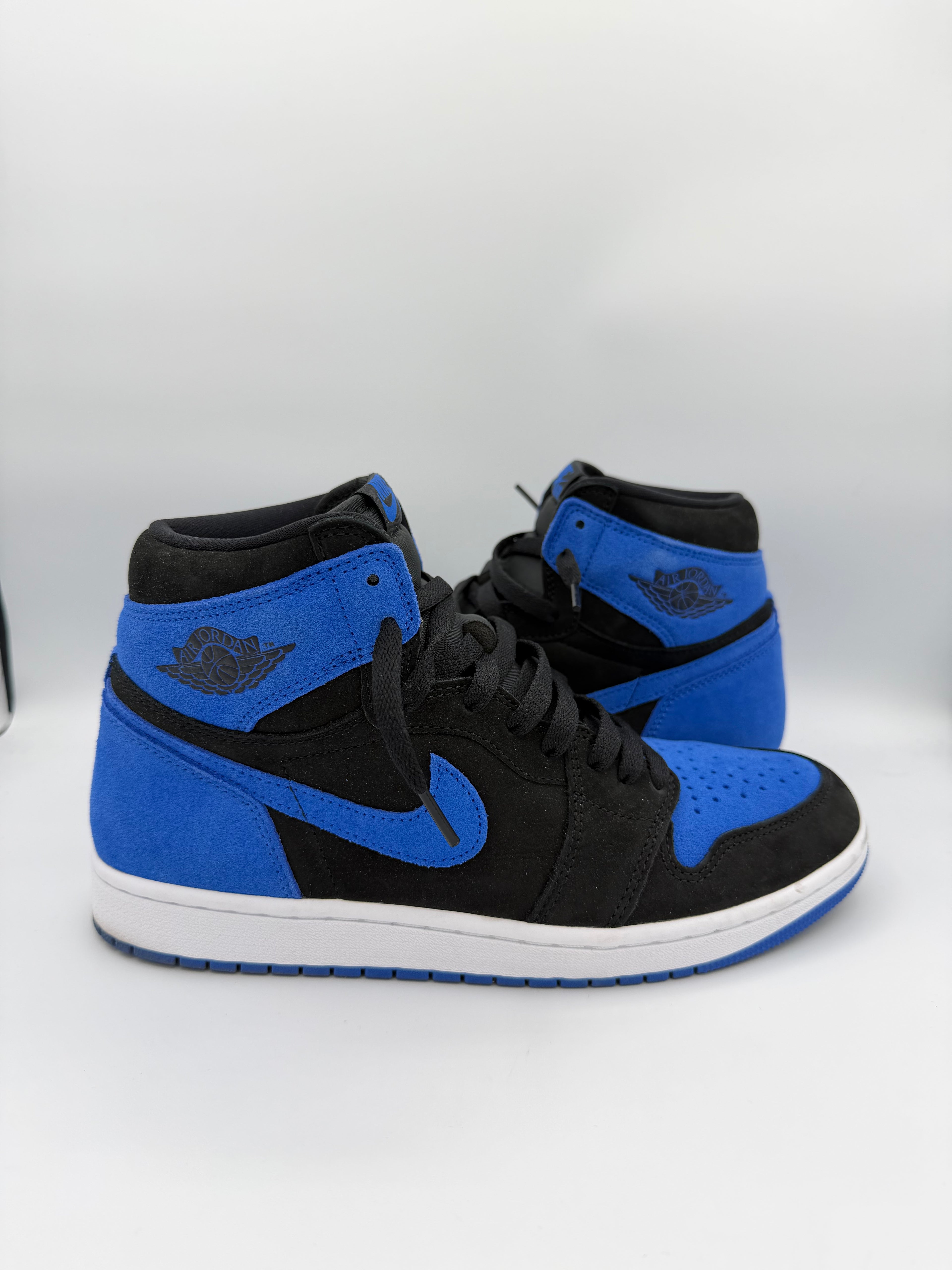 Jordan 1 Retro High OG Royal Reimagined - 43Eu (USED)