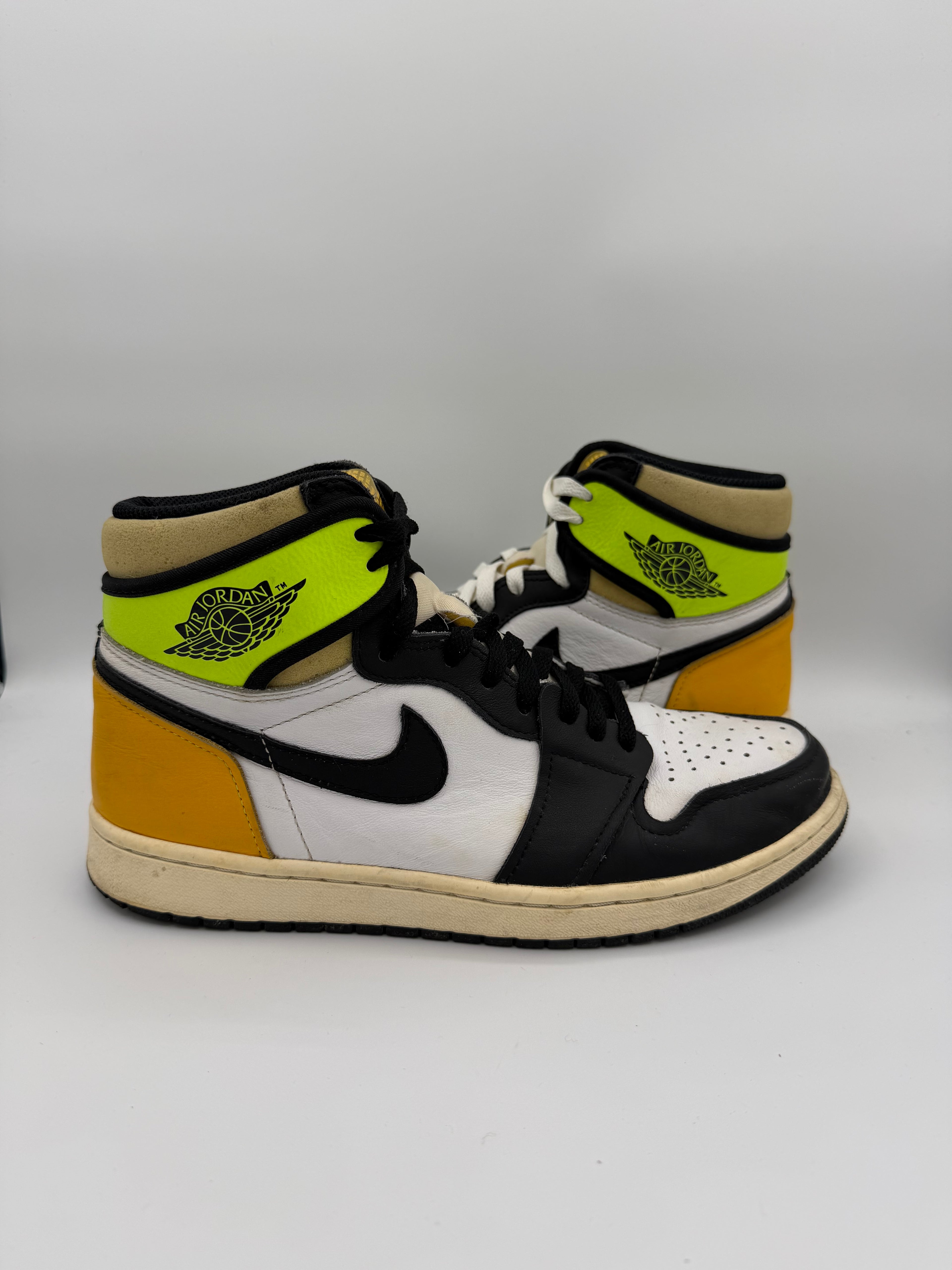 Jordan 1 High Volt - 43Eu (USED)